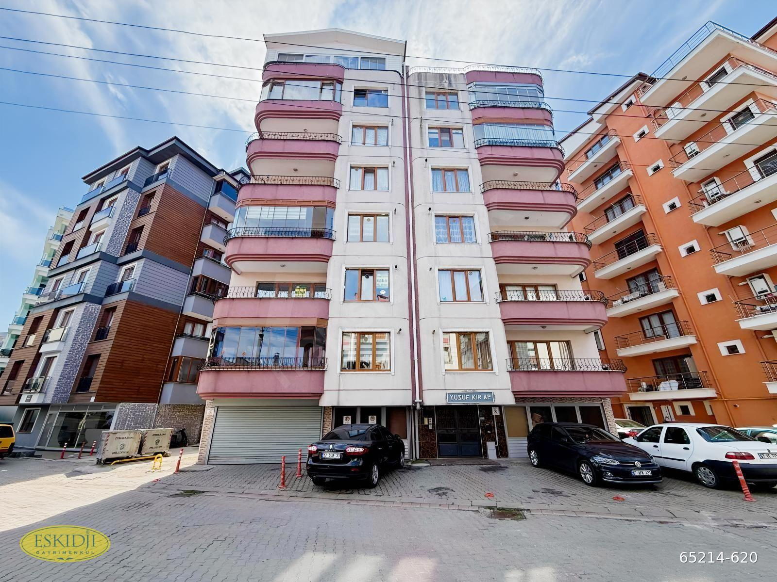 ESKİDJİ'DEN BAHÇELİEVLER'DE 3+1 KİRALIK DAİRE