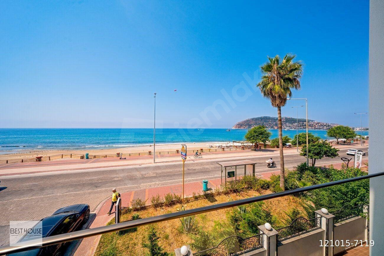 ALANYA MERKEZDE DENİZE SIFIR DENİZ MANZARALI 3+1 SATILIK DAİRE
