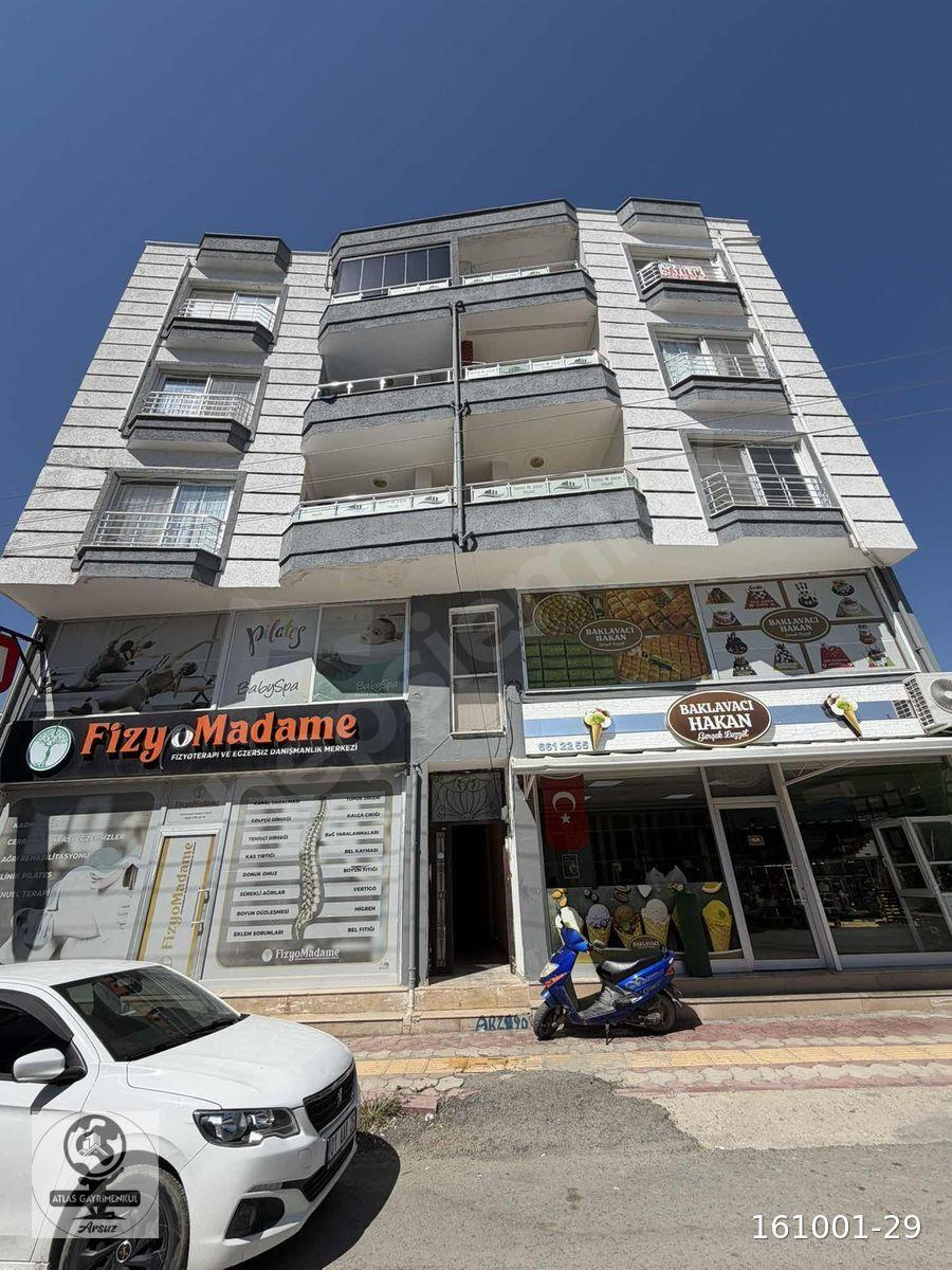 GÖZCÜLER MERKEZDE SATILIK ULTRA LÜKS 3+1 DAİRE