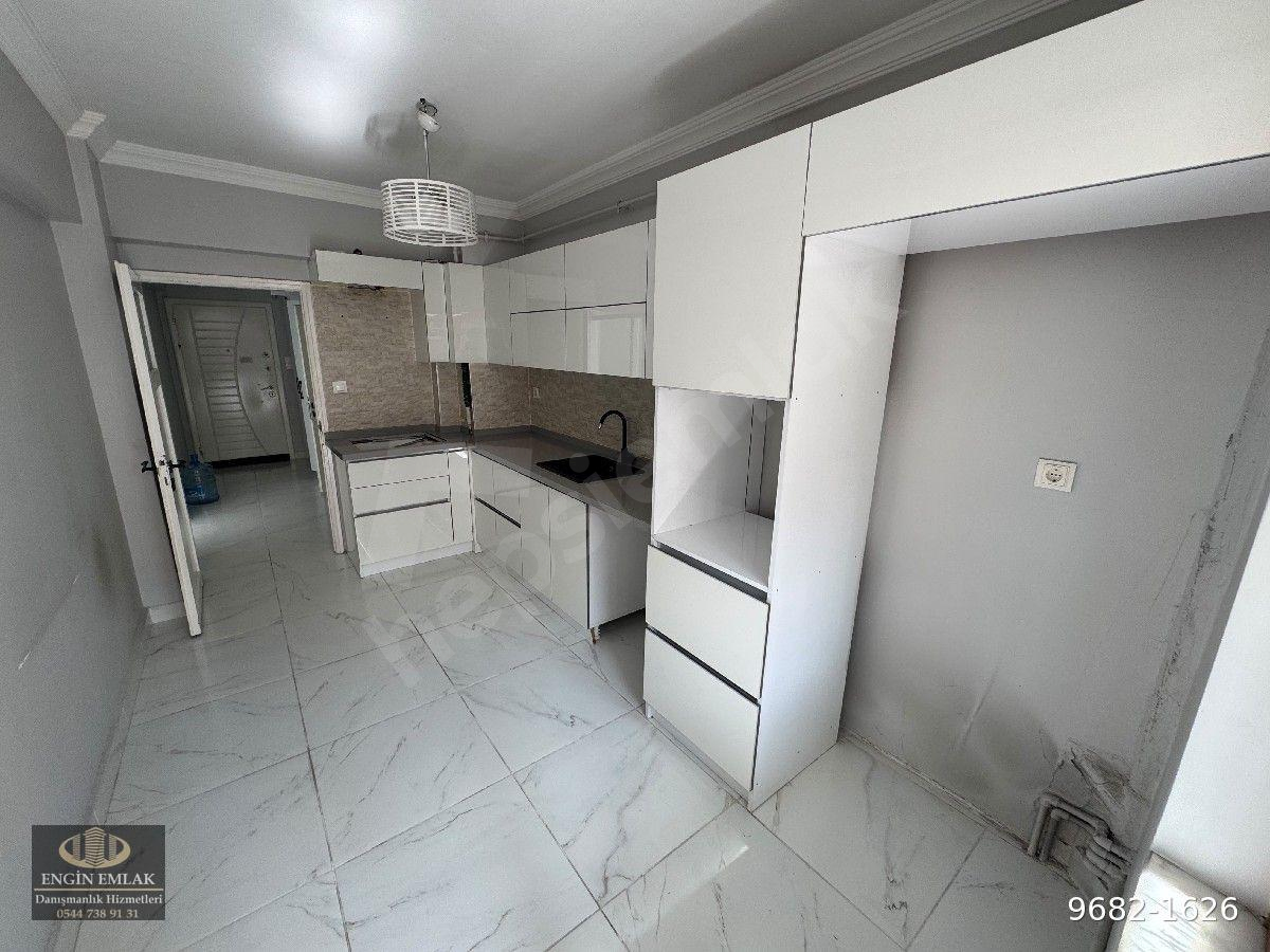 SATILIK 3+1 DAİRE 120 M2 GÜNEY BATI CEPHE 2 BALKONLU 3.KAT MASRAFSIZ İÇİ YENİLENMİŞ DAİRE
