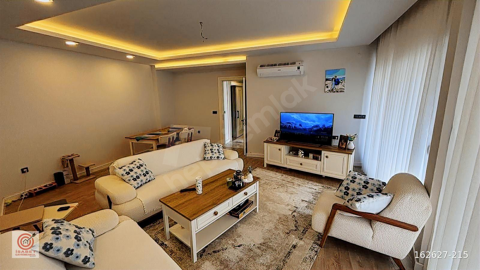 Yatırımcılara Özel 3+1 140m2 YerdenIsıtmalı Havuzlu Sitede Daire