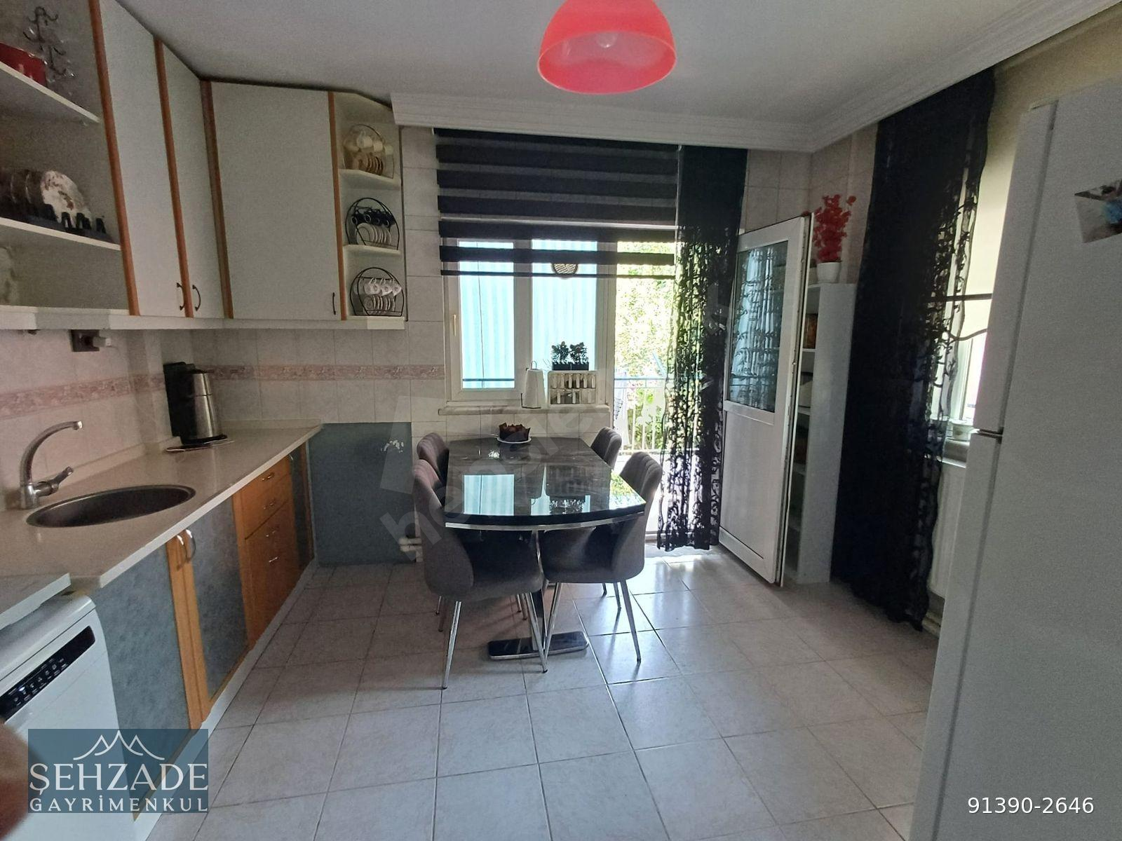 ŞEHZADE'DEN MERKEZEFENDİ MAH. SATILIK TRİBLEKS DAİRE