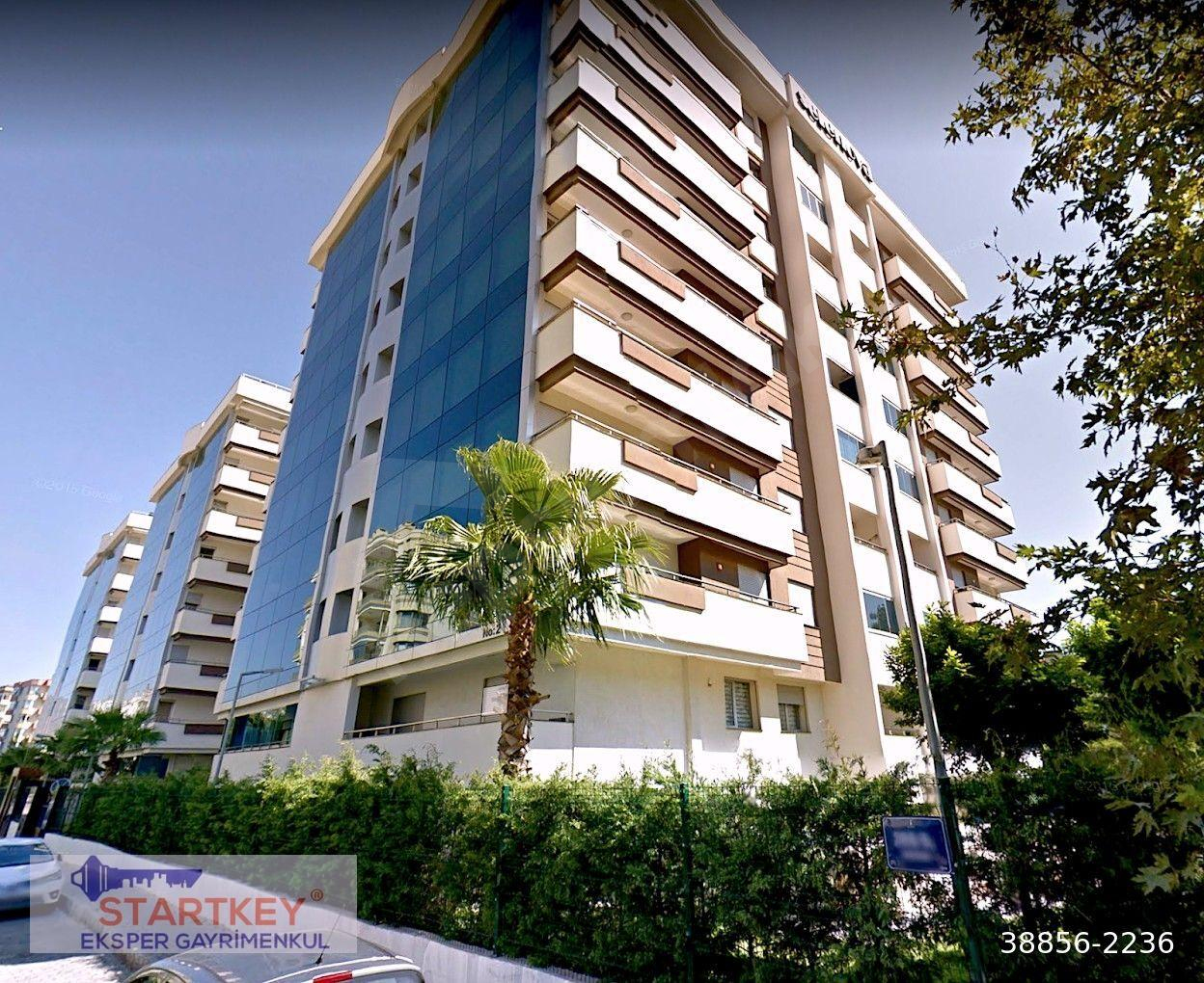 BORNOVA MANSUROĞLU'NDA SİTE İÇİNDE 3+1 SATILIK DAİRE