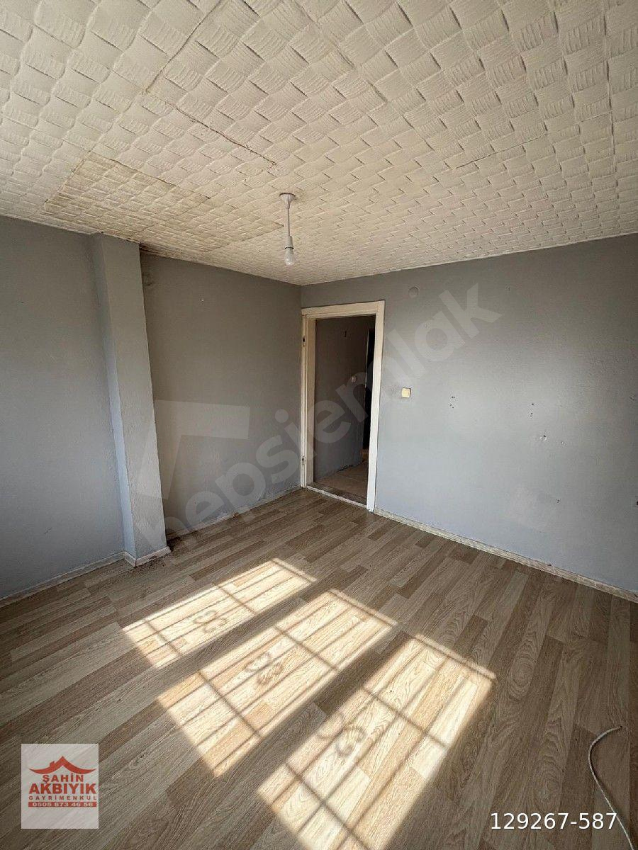 BAYRAKLI ÇAY MAH 1+1 T. KAT 60 M2