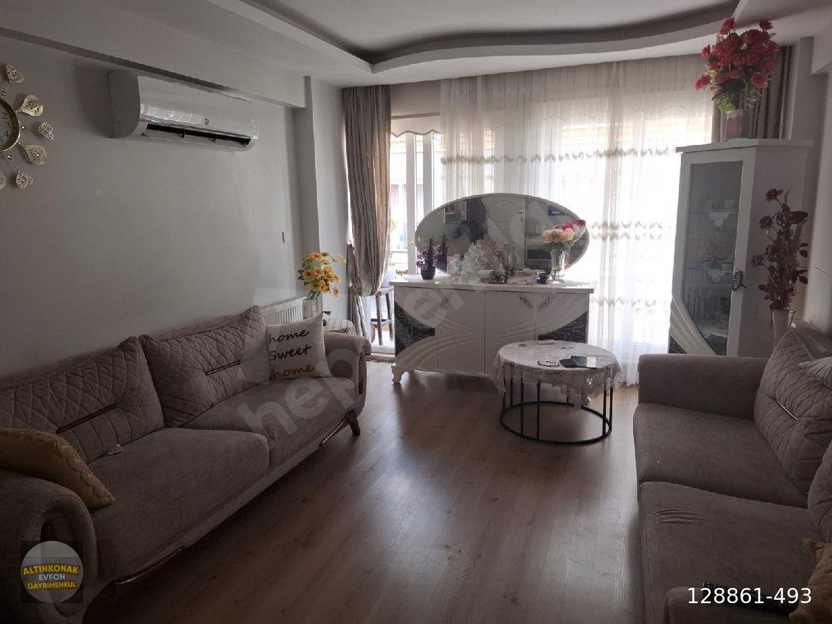 Satılık 3+1 125 m² ara kat doğalgazlı asansörlü balkonlu otoparkli Uygun daire