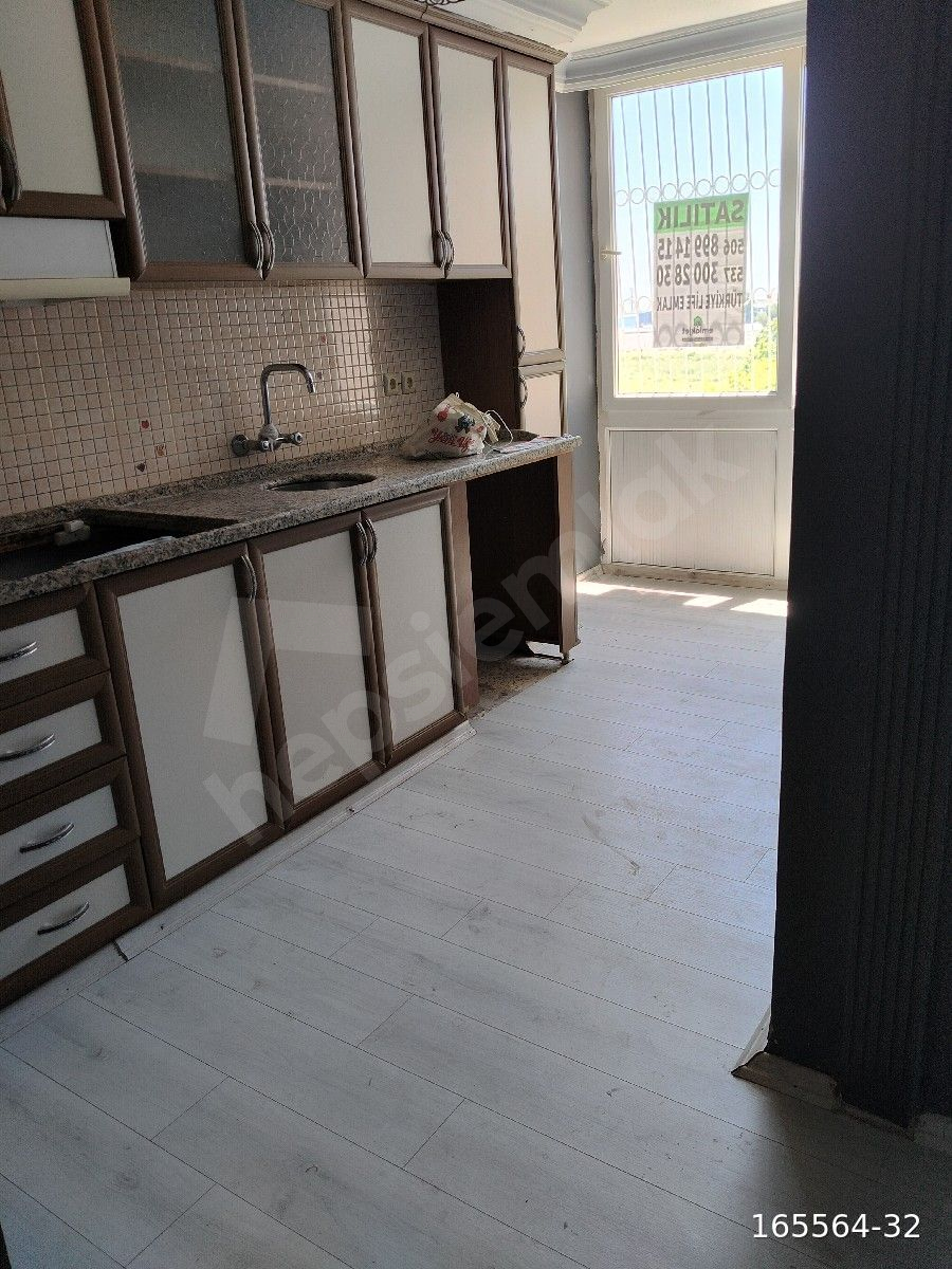 şok şok şok indirim Küçük Dikili de Satlik 2+1 hasarsız daire