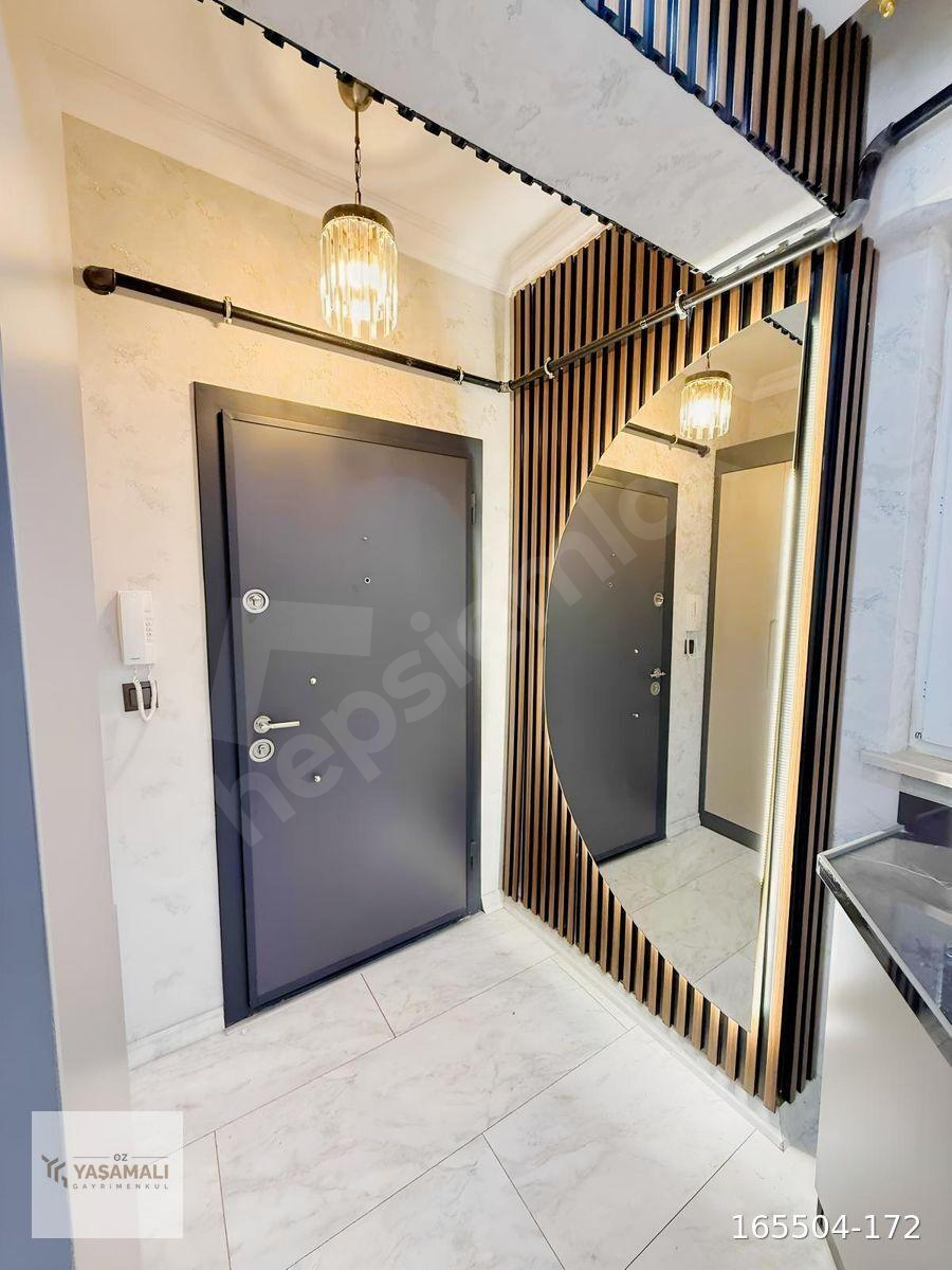 Öz Yaşamalı Sitesi'nde Özel Mimari 2+1 Ultra Lüks Daire