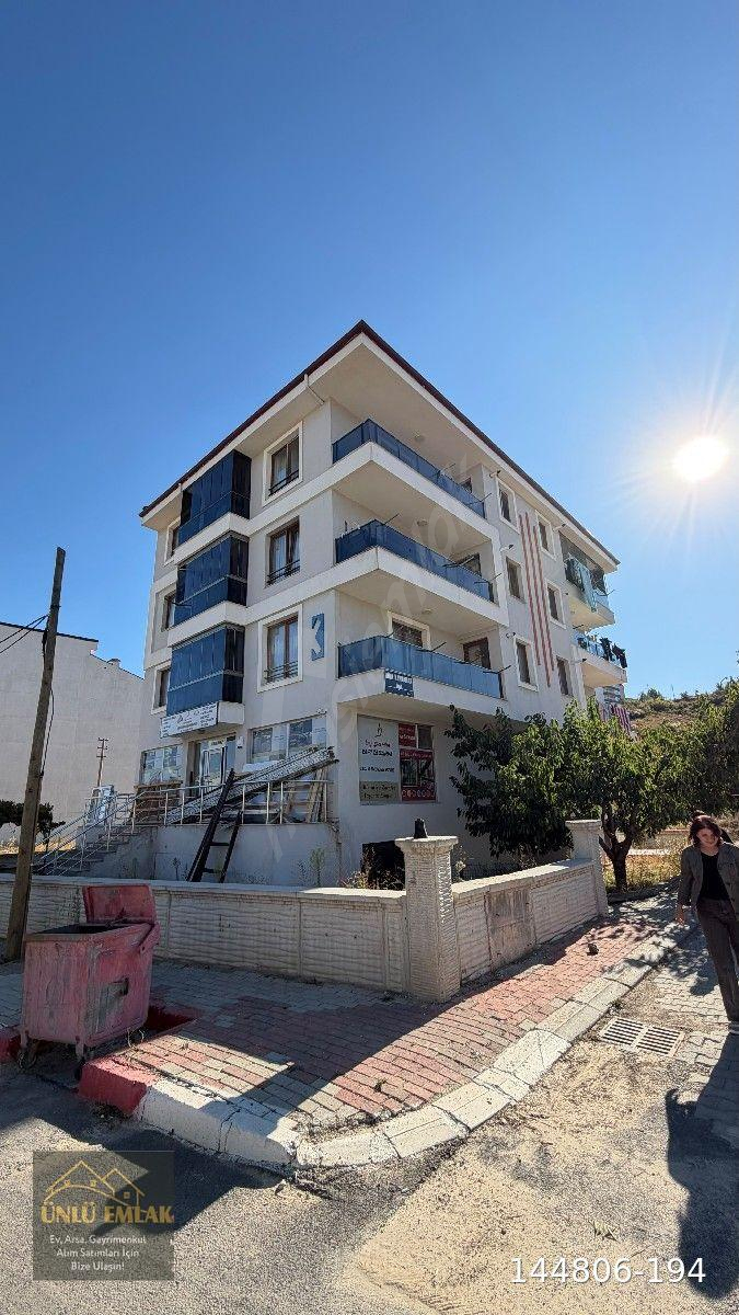ÜNLÜ EMLAK 'TAN KARAGAC MAH.ESKİ GEDİZ YOLU YENİ YAPILAN DÜĞÜN SALONU KARŞISI 2+1 1.KAT DAİRE