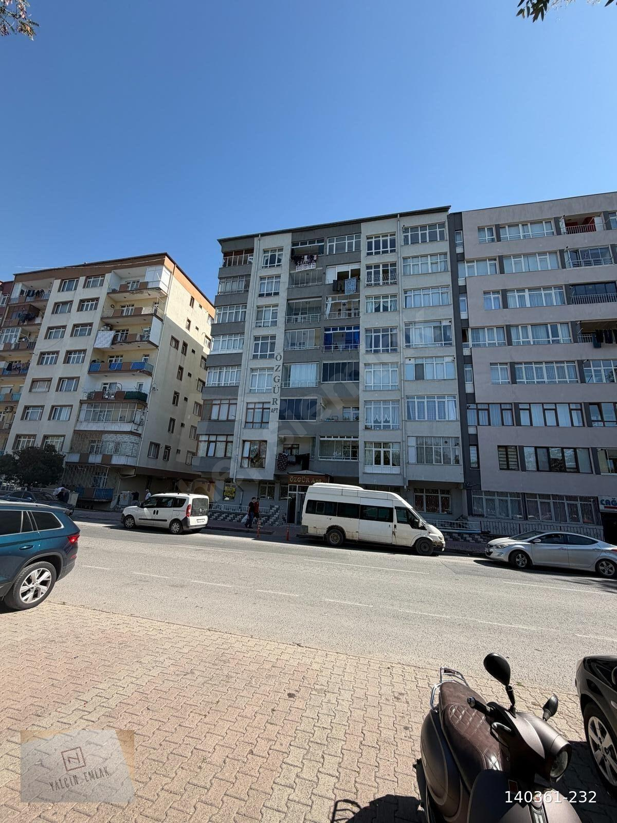 YALÇIN EMLAK - ŞEHİR MERKEZİNDE SATILIK DAİRE...!
