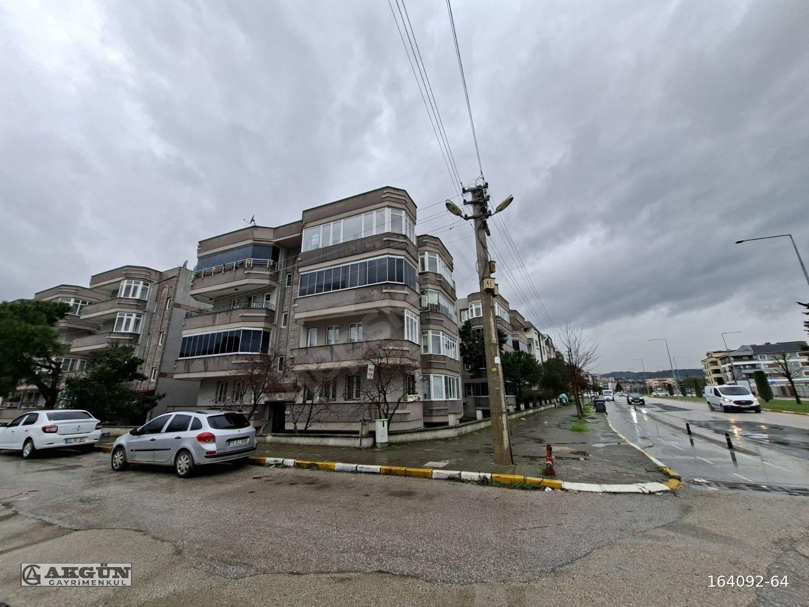 AKGÜNDEN Paşalanında 3+1 125 m2 Kiralık daire
