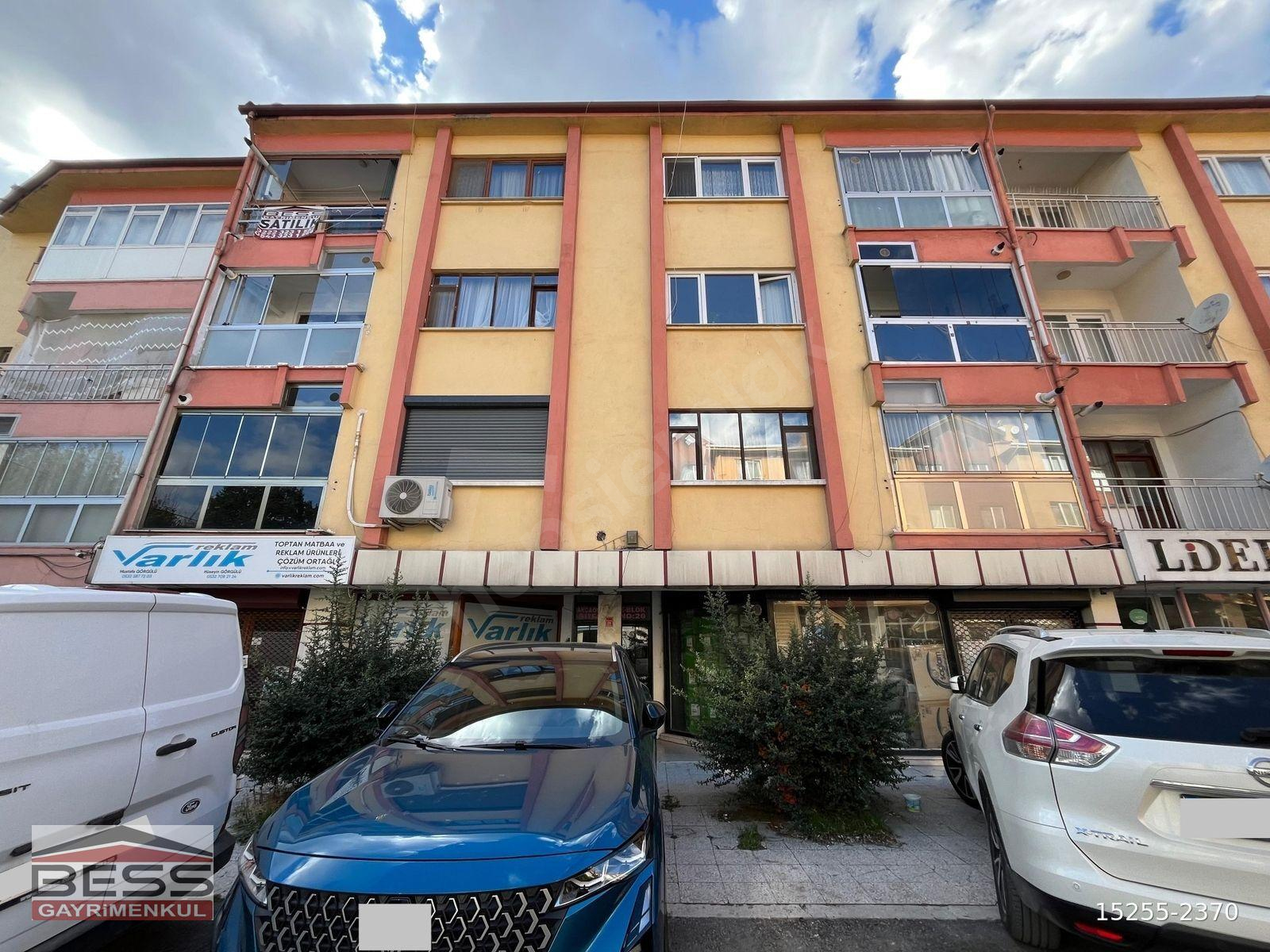 BESS'DEN KURTULUŞ MAHALLESİNDE MERKEZİ KONUMDA SATILIK 3+1 DAİRE
