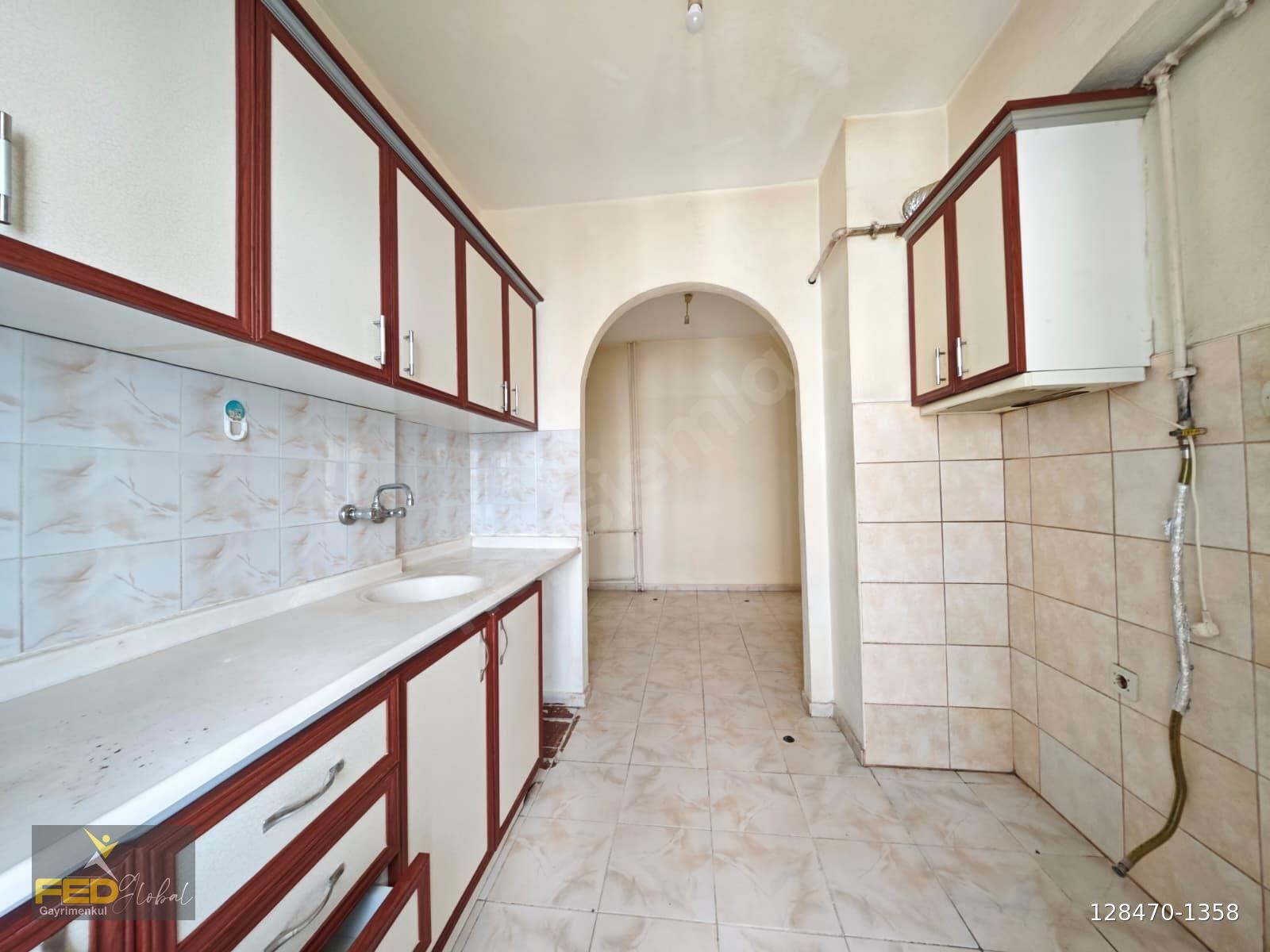 talas papatya caddesinde kiralık 3+1 anayurt dairesi