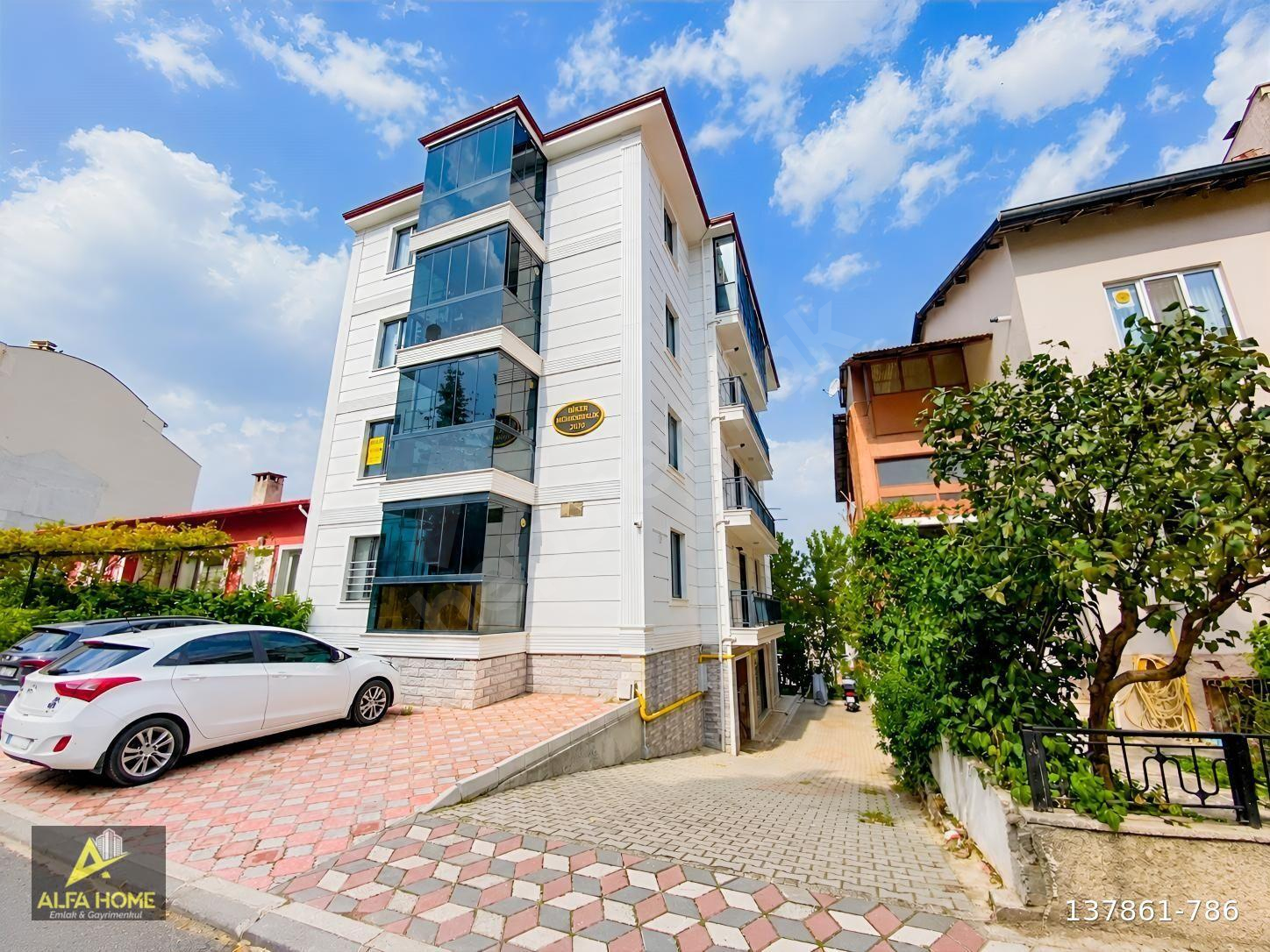 Kümbet'de 1+1 Eşyasız Ara kat Daire