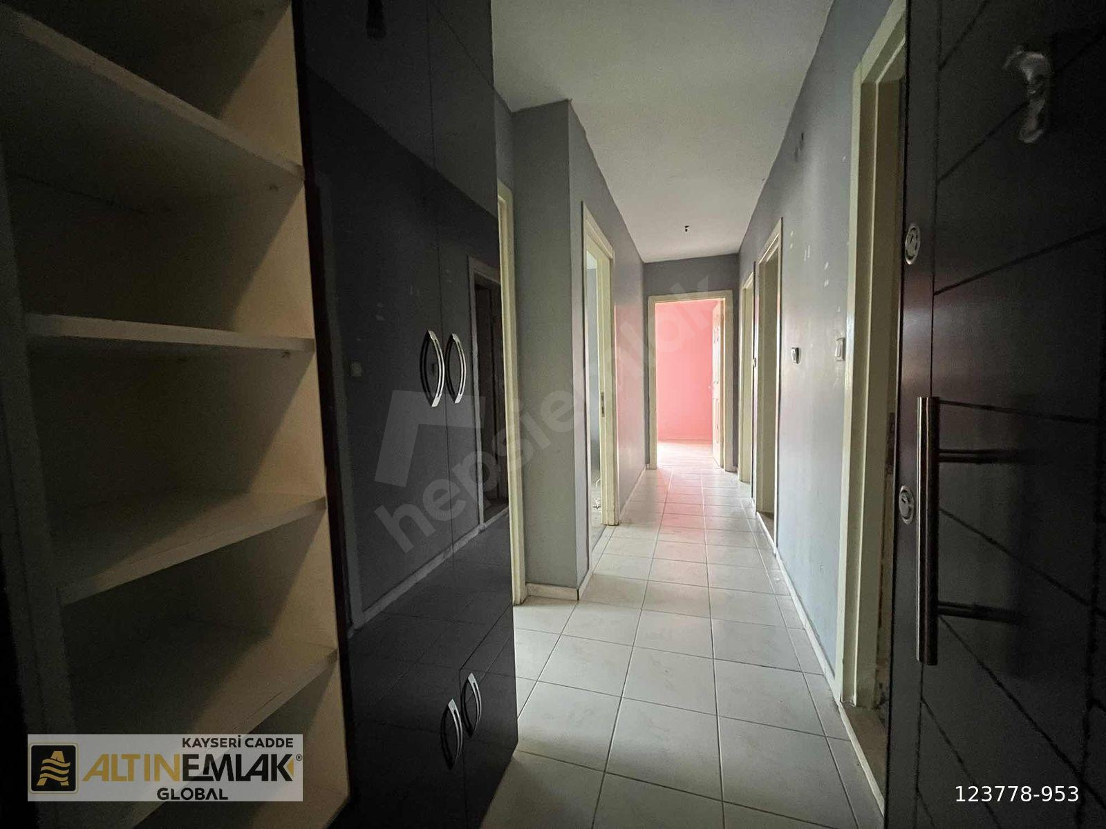 ALTINCADDE/TOKİ DEMOKRASİ MAHALLESİ KİRALIK 2+1 DAİRE