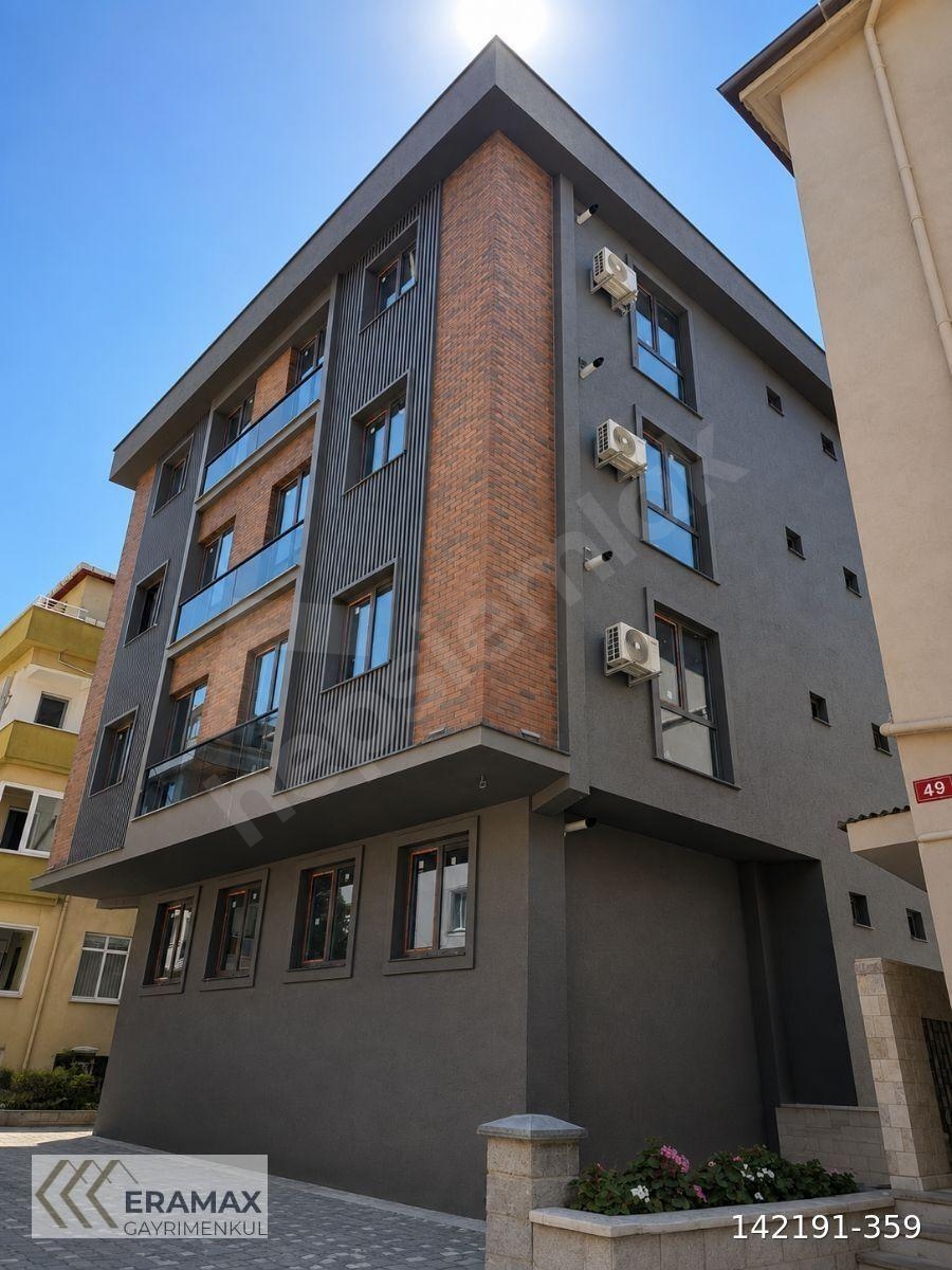 YEDİTEPE ÜNİVERSİTESİNE SADECE 500 METRE | YENİ BİNA YENİ EŞYA.