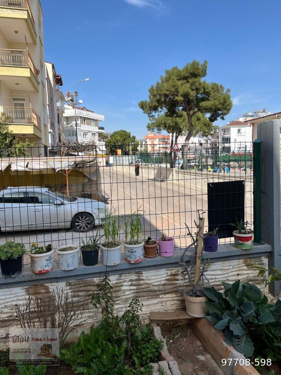 Kuzeyyaka Mahallesinde Okul Karşısında Kiralık 2+1 Daire