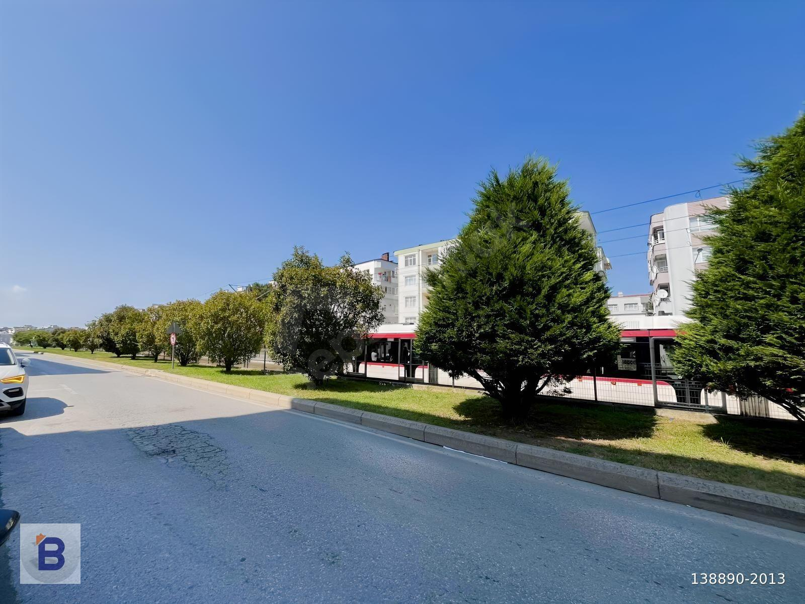 BULUT EMLAKTAN ATAKUMDA TRAMVAY DURAĞINA CEPHE LÜKS 3+1