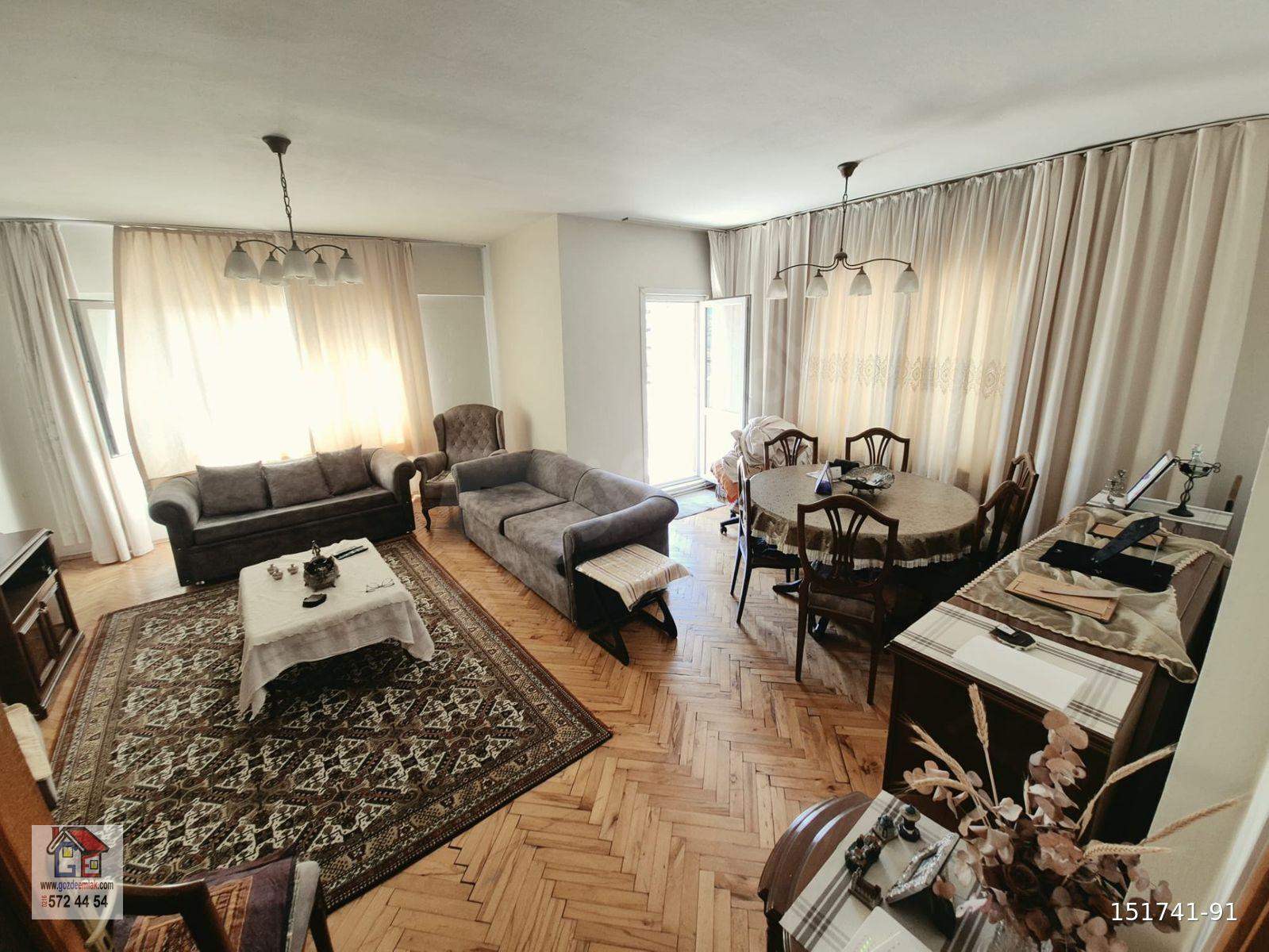 KARAKOL CAD. YAKINI, ARSA PAYI 55m2, 6/3. KAT, 135m2, ÖNÜ AÇIK