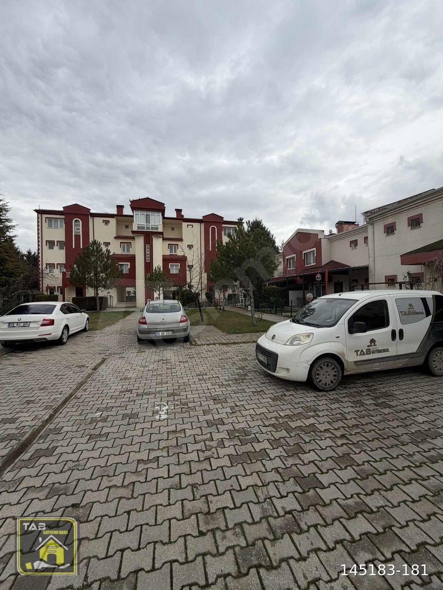 TAB PREMIUM'DAN SIRAEVLER SİTESİNDE SATILIK 3+1 DUBLEX DAİRE