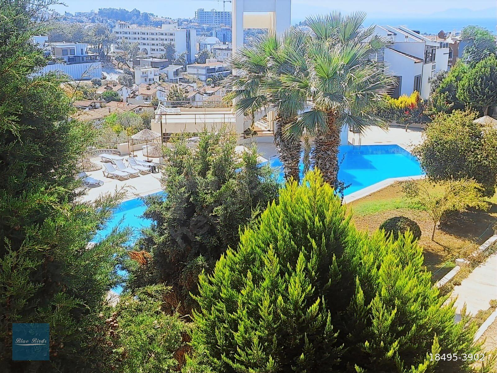 KUSADASI PLAJA YAKIN 3+1 DENİZ MANZARALI DUBLEKS