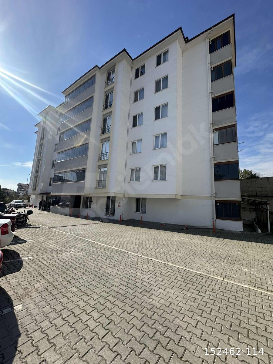 ESEN EMLAKTAN ARA KAT GÜNEY CEPHE 3+1 SATILIK DAİRE