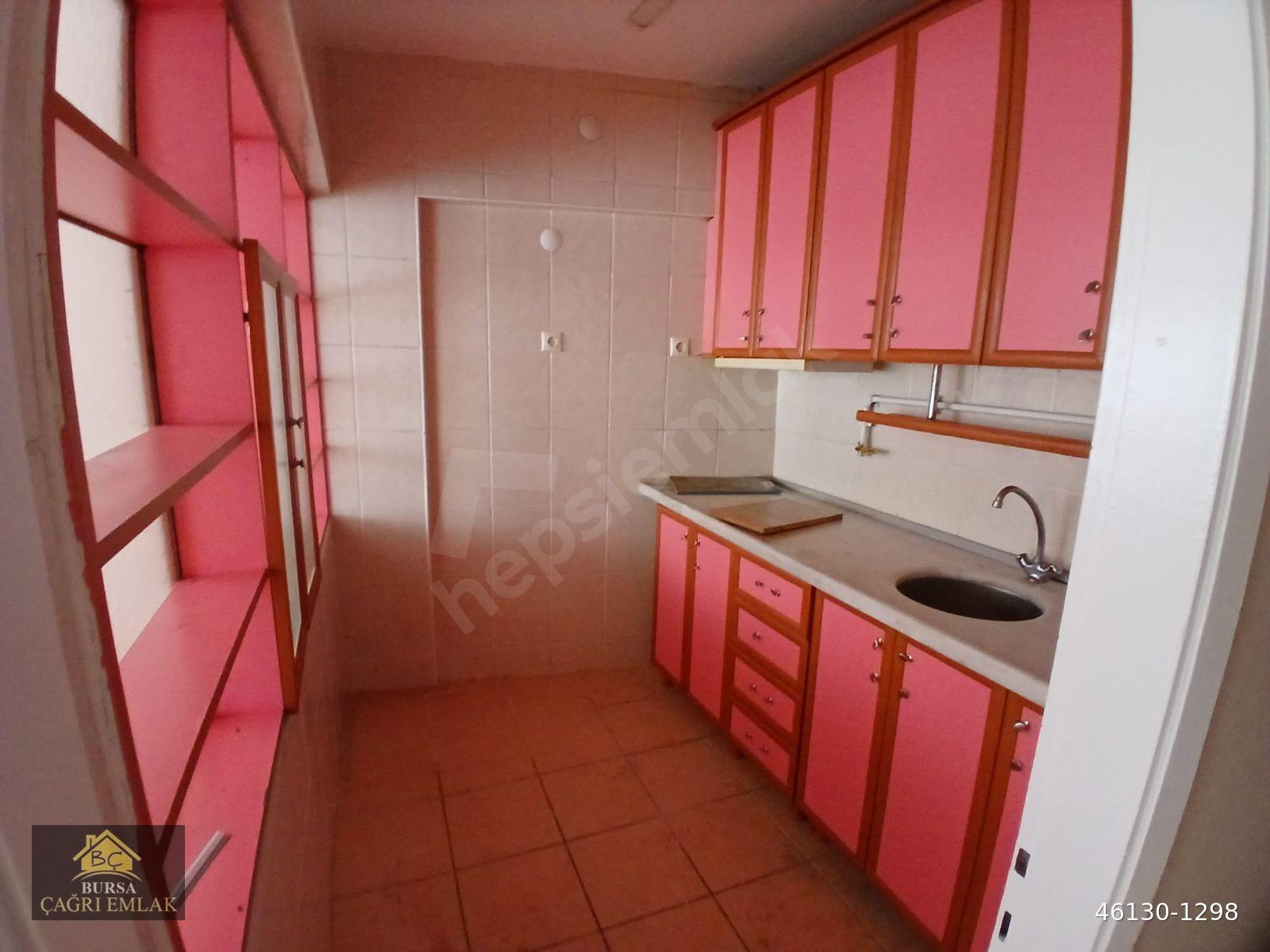 BURSA YILDIRIM YEŞİL DE ARAKAT KOMBİLİ 2+1 DAİRE