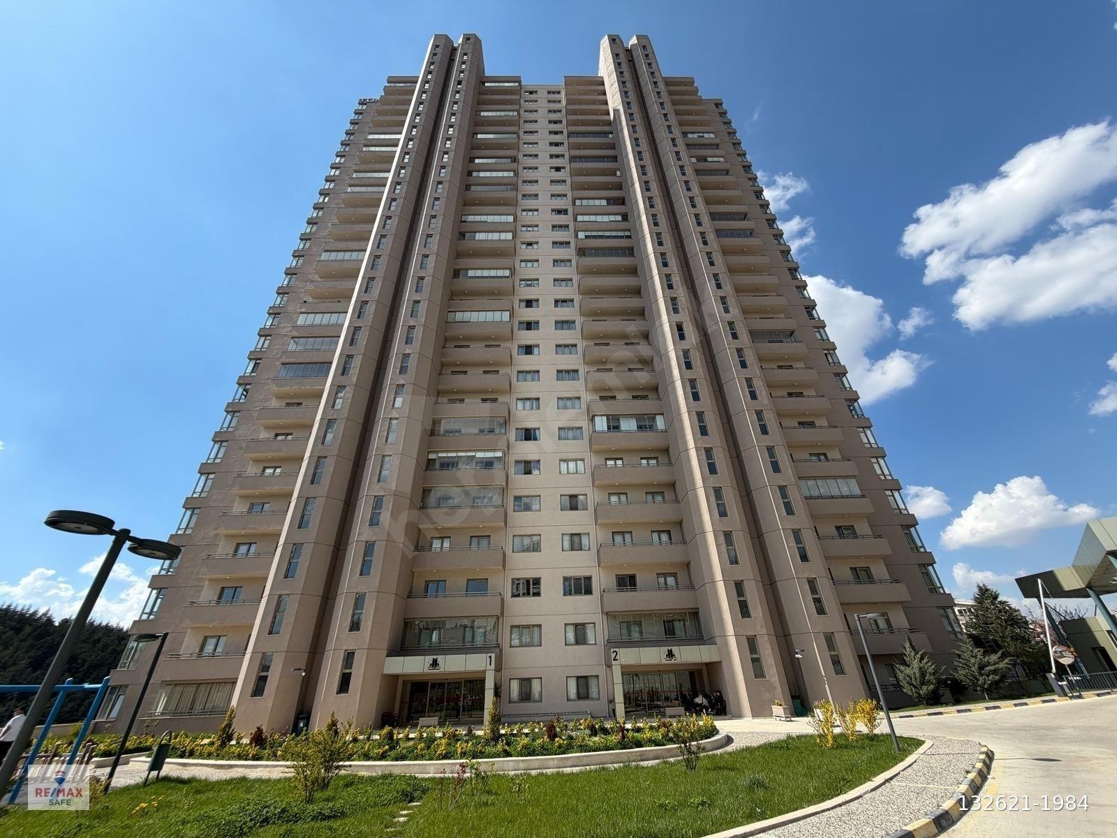 TUNA PANORAMA SİTESİNDE YÜKSEK KAT KÖŞE CEPHE 4+1 SATILIK DAİRE
