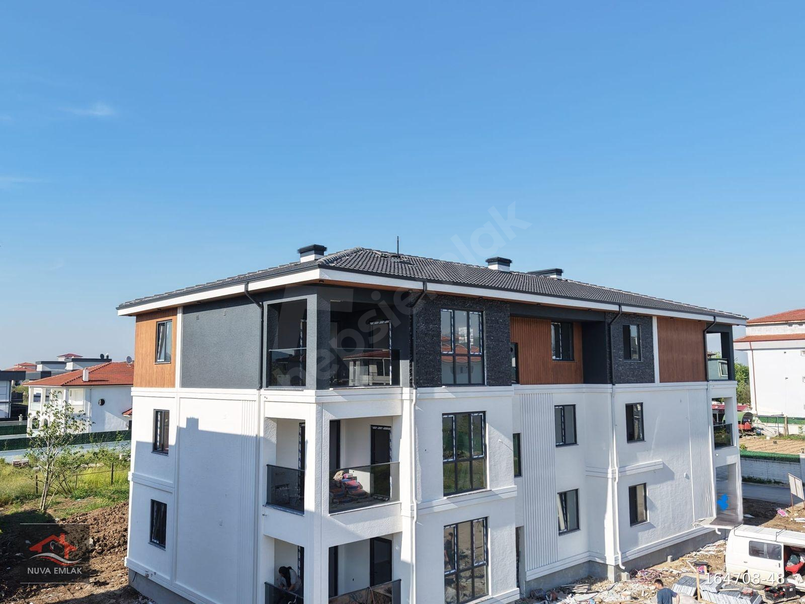 ARİFİYE NEVİYE OKULLAR BÖLGESİNDE ŞIK ve KULLANIŞLI 2+1 DAİRELER