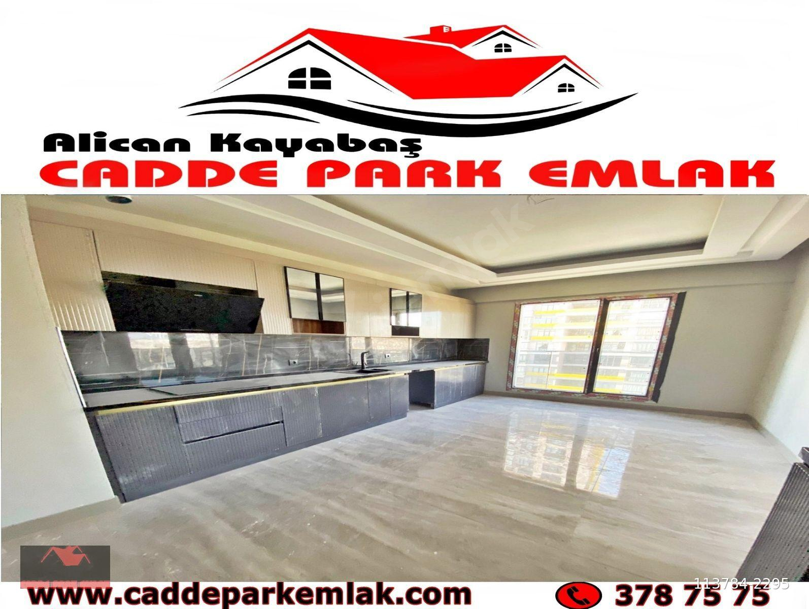 BULVAR'DA_3_CEPHELİ_KATTA_2_DAİRE_MEVCUT_YERDEN_ISITMA_4+1_210M²