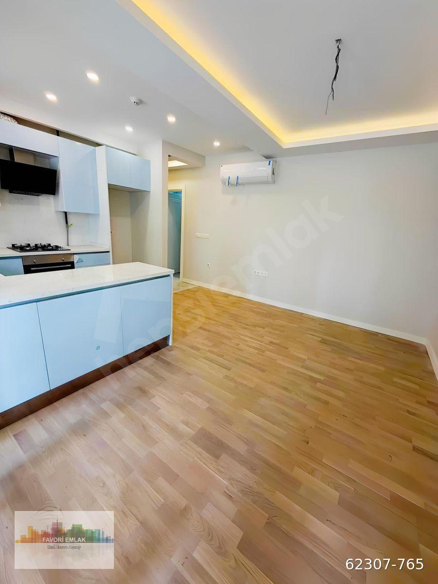 FAVORİ'DEN EKİN SOKAKDA SIFIR BİNA ANKASTRELİ KLİMALI 2+1 BAHÇE