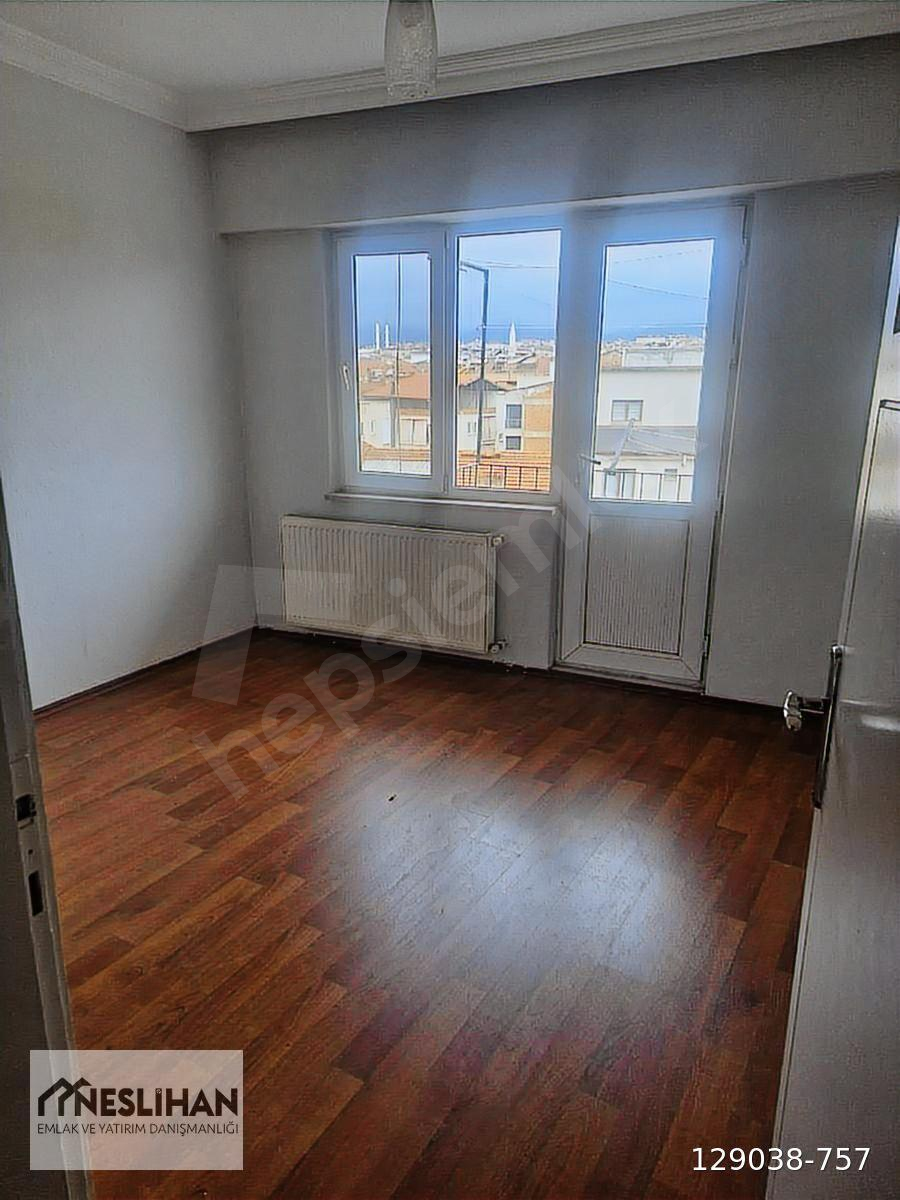 DEĞİRMENÖNÜ/ÇAYBAŞI CADDESİ'NDE ASANSÖRLÜ ARAKAT DAİRE KİRALIK