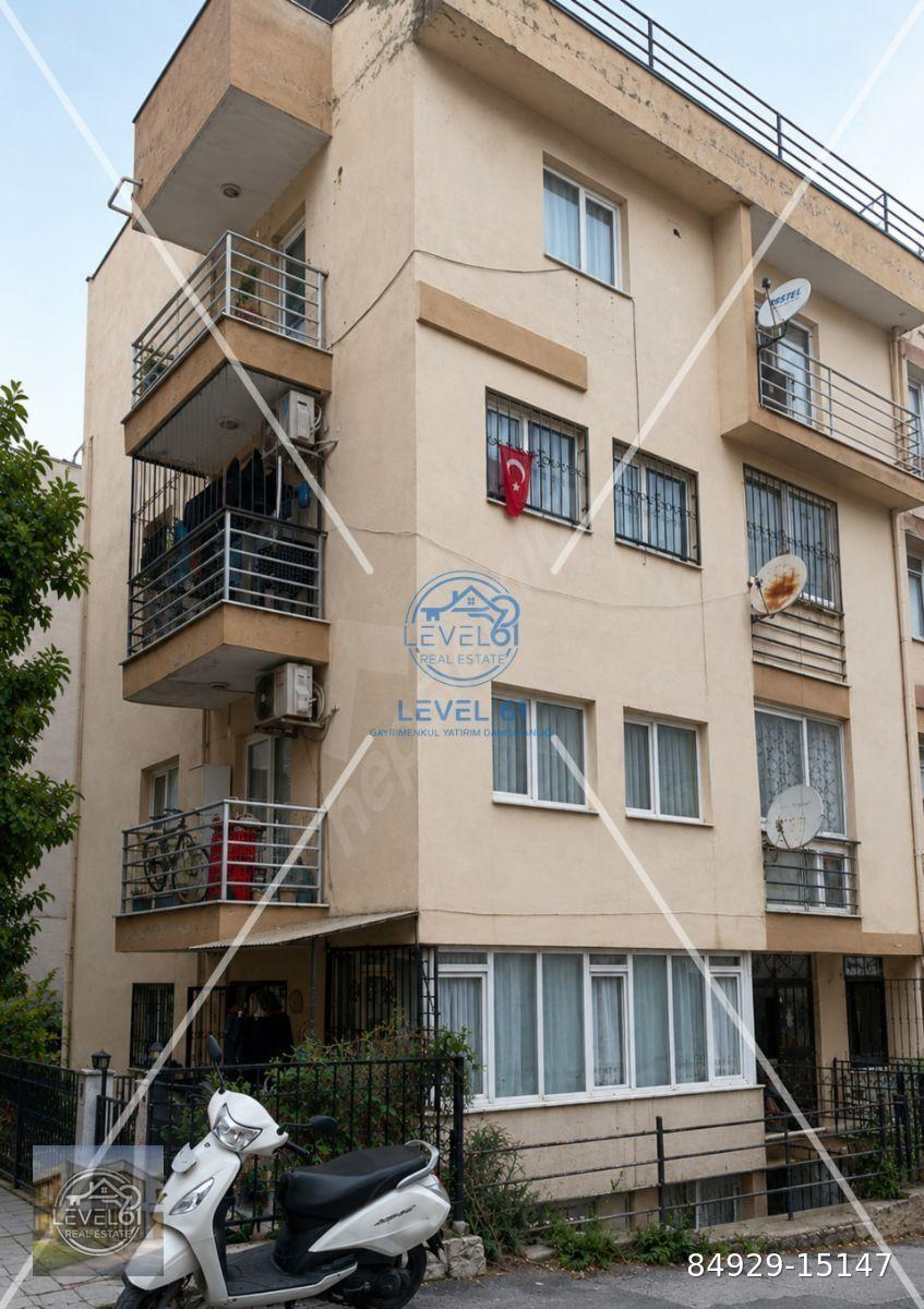 Kuşadası Kadınlar Denizine Yakın 3+1 Acil Satılık Daire
