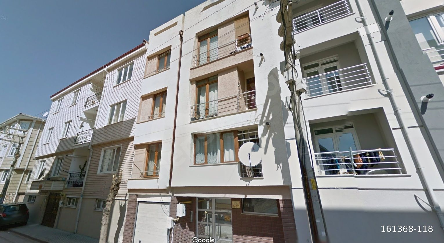 SATILIK 1+1 50M2 DAİRE ARA KAT BALKONLU GÜLLÜK