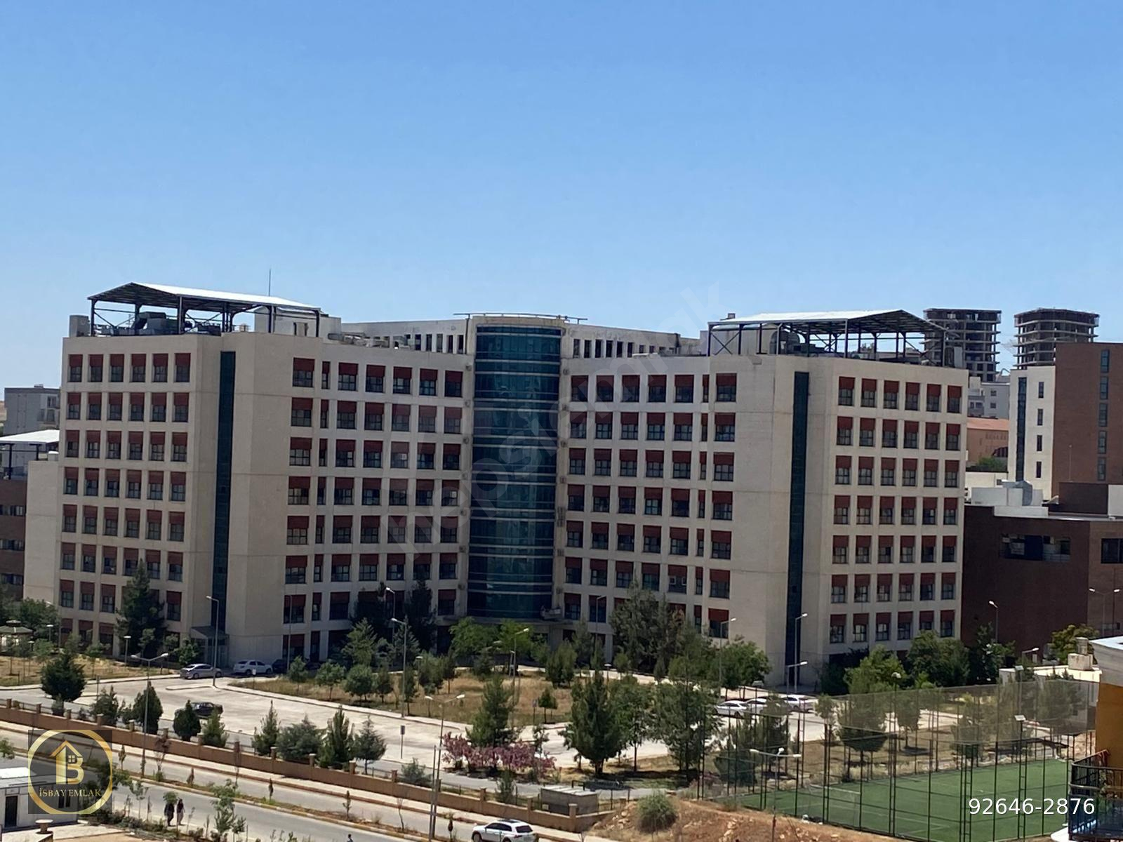 HASTAHANE YANI OTURMAYA HAZIR 1+1 EŞYASIZ DAİRE İSBAYDA