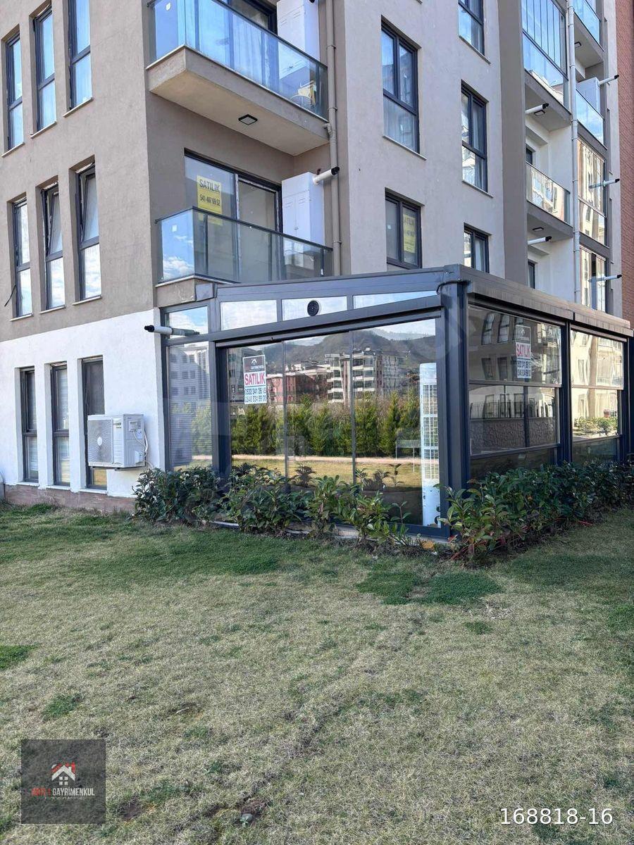 Cumhuriyet Mah. 1+1 Kış Bahçesi (20 m2) eşyalı satılık daire