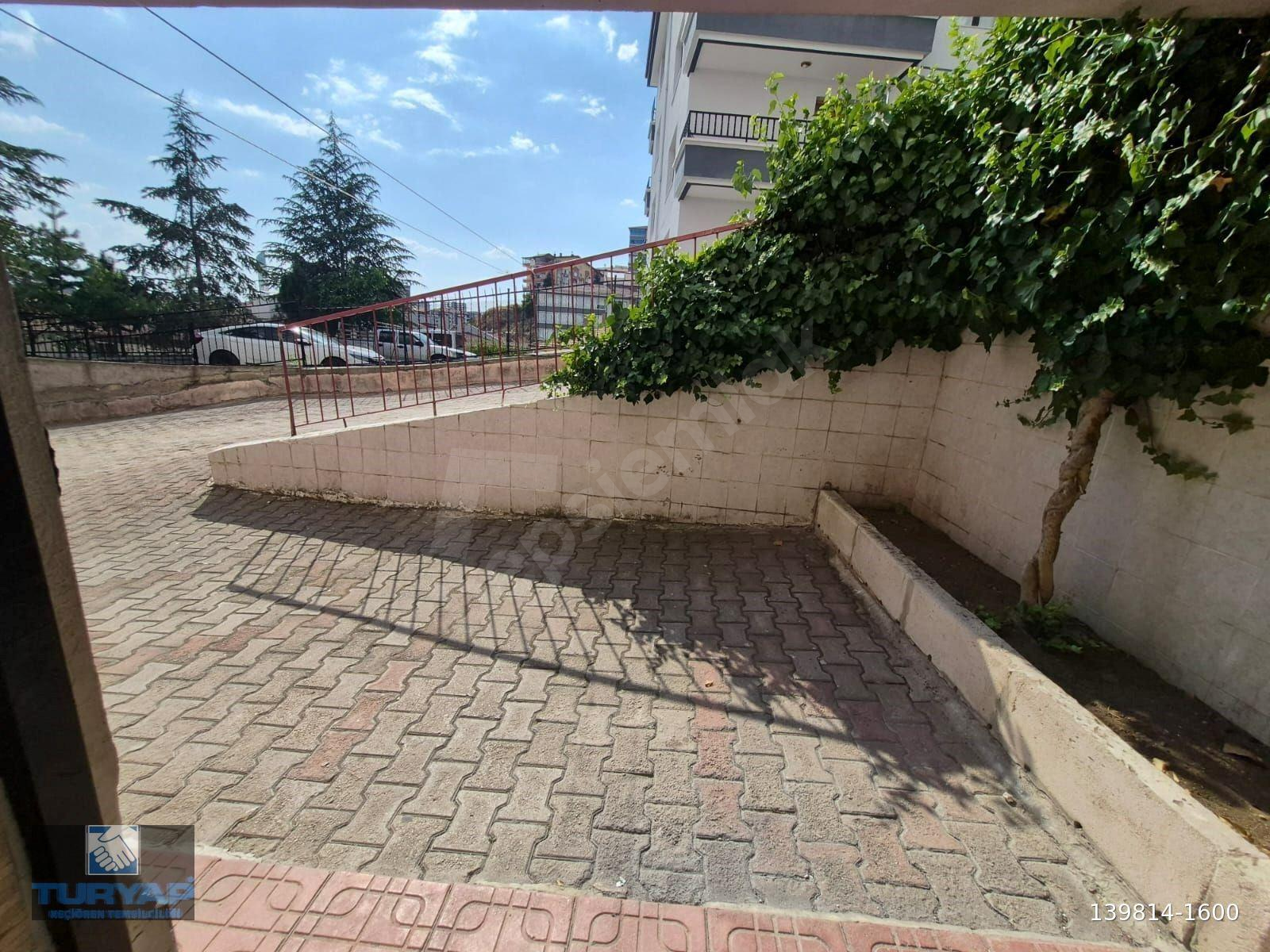 ÇALDIRAN MAH. 3+1 BAĞIMSIZ FULL YAPILI İSKANLI KÖK TAPULU BAHÇE KATI