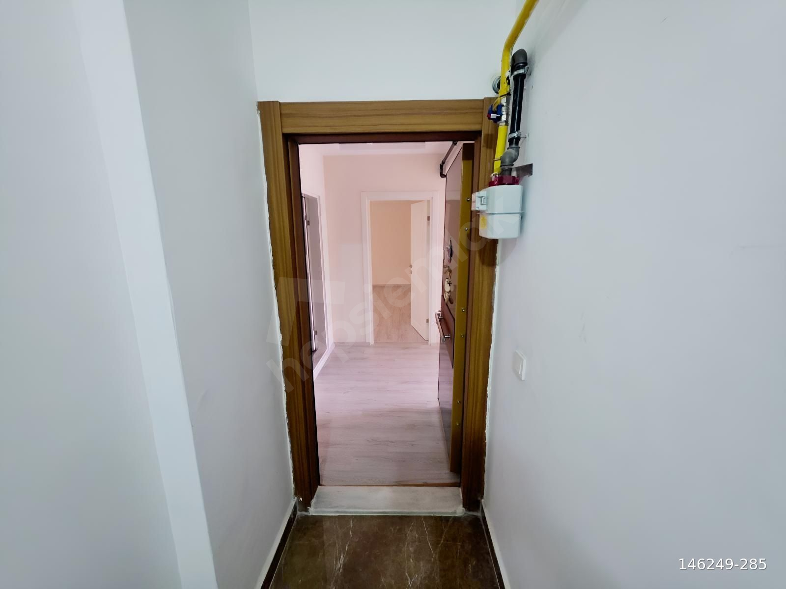 GÖRGEÇ EMLAK'TAN ANNELER PARKINDA SATILIK 2+1 DAİRE