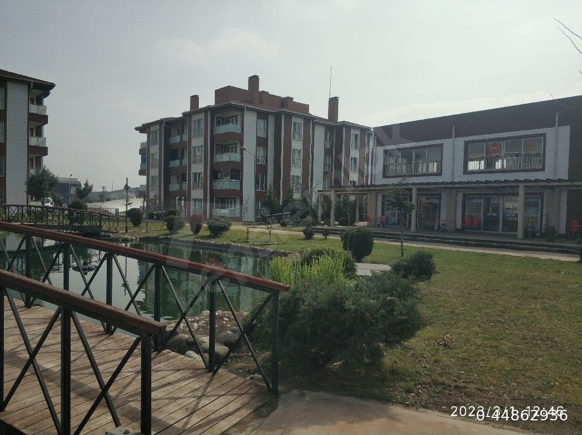 Düzce Camikebir sitesinde satılık daire