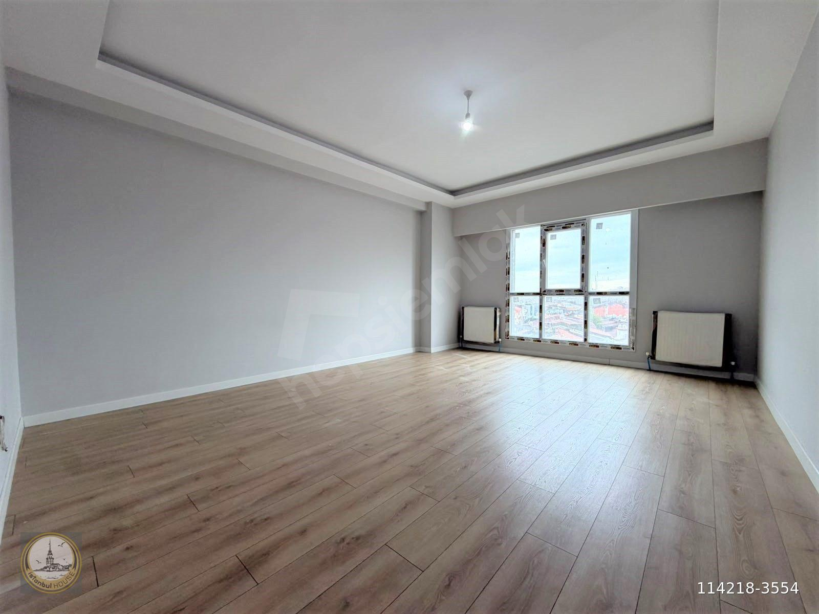 İstanbul House'dan Kirazlı'da Site İçi 3+1 E.Banyolu Satılık