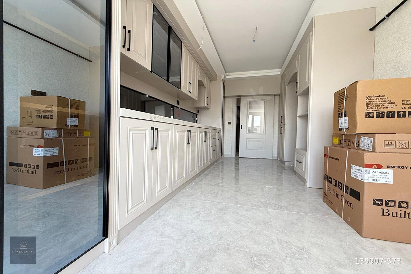 GÜNEŞ EMLAK*KATTA ULTRA LÜKS MERKEZİ KONUM 3+1 SATILIK DAİRE