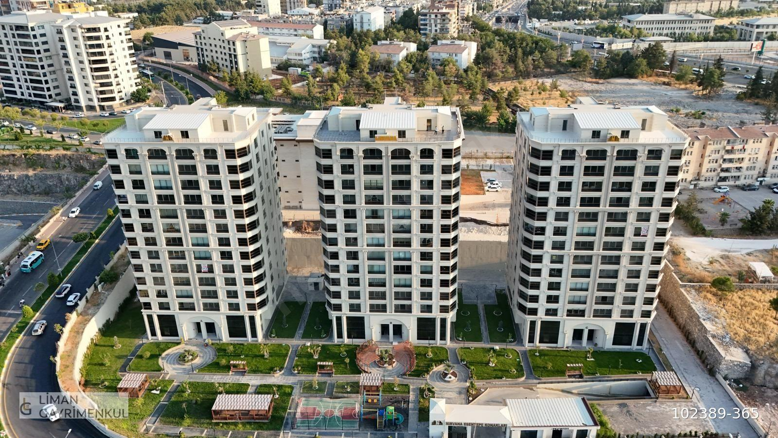 SALİH YAŞAR'DAN NİRVANA SİTESİNDE ULTRA LÜKS 4+1 SATILIK DAİRE