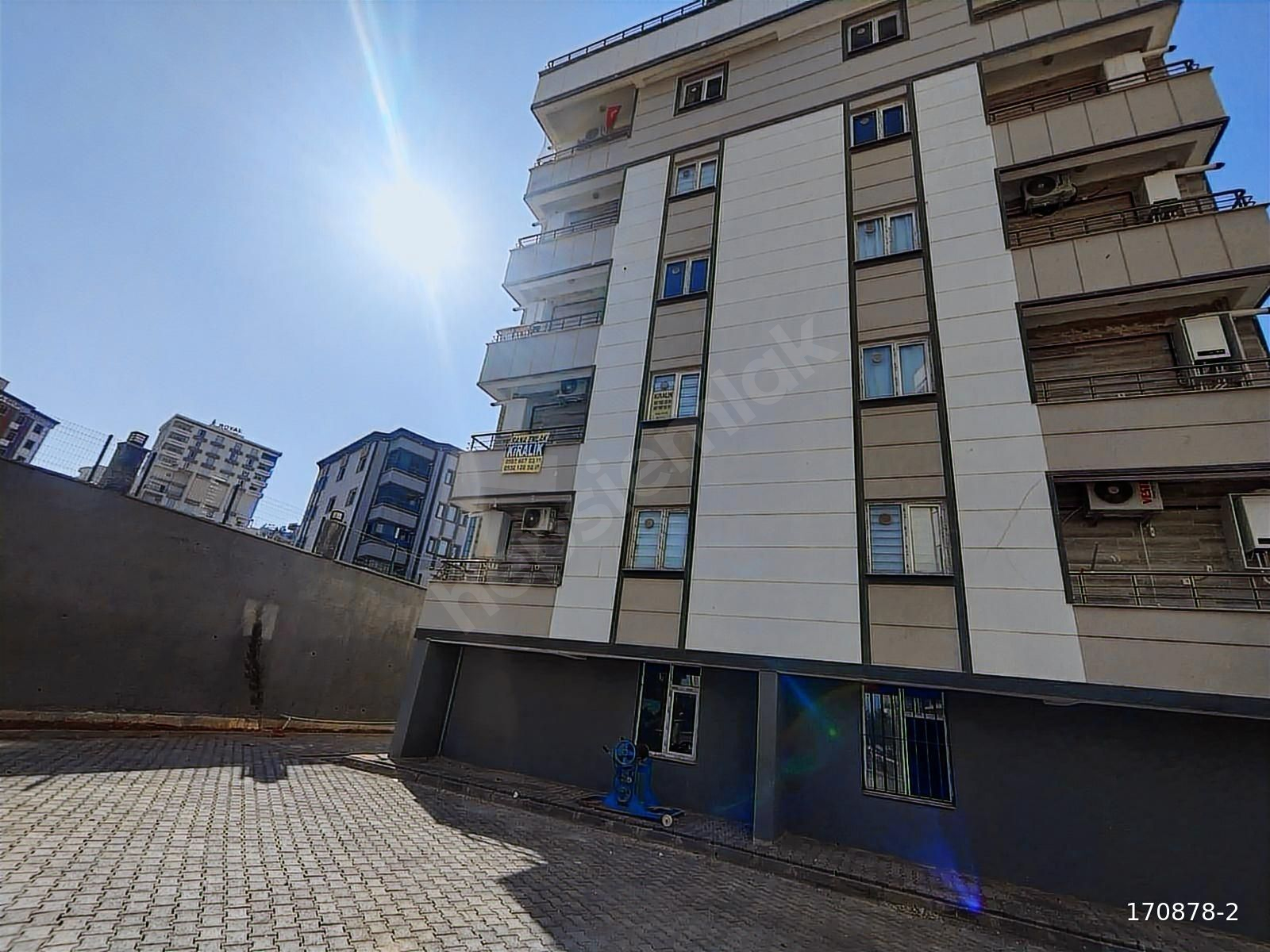 Acıl satılık 1+1 Fırsat Daire Eşyalı