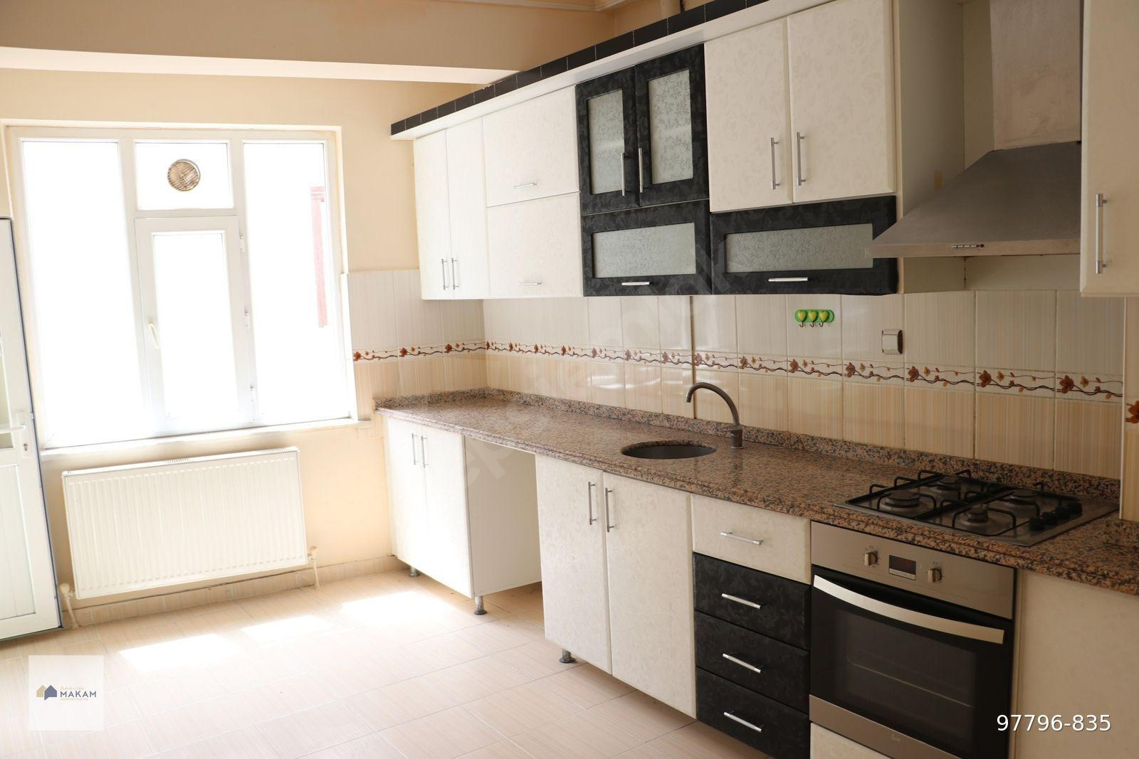 SARIYAKUP MAH. SATILIK BAKIMLI 3+1 DAİRE