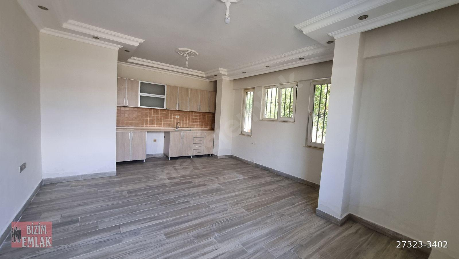 Konyaaltı Arapsuyunda 2+1 İşyerine Kiralık Giriş Katı 30 000TL