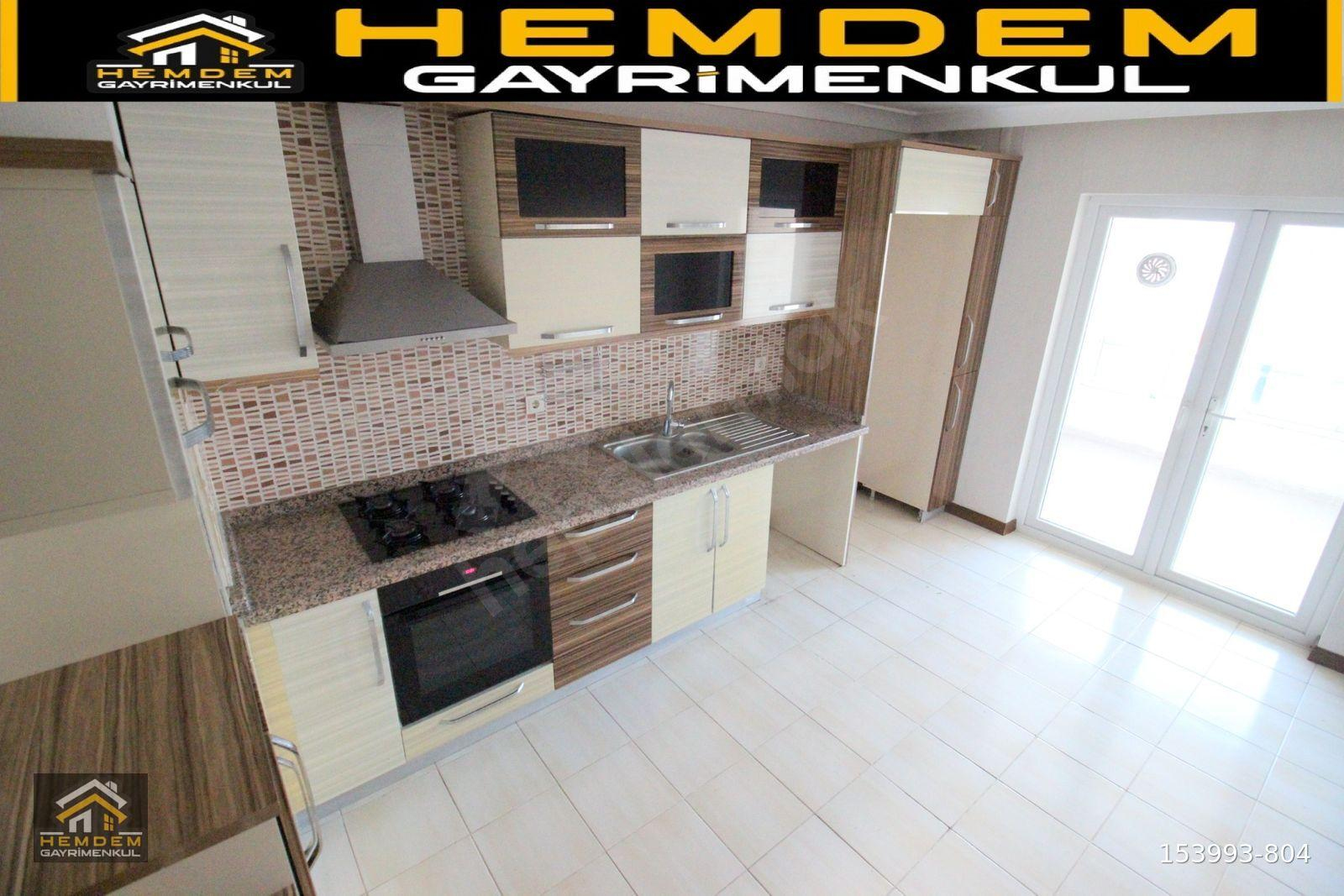 HEMDEM GAYRİMENKUL'DEN AHİMESUT'TA YAPILI SİTE İÇİ ASANSÖRLÜ ARAKATTA 3+1 SATILIK DAİRE