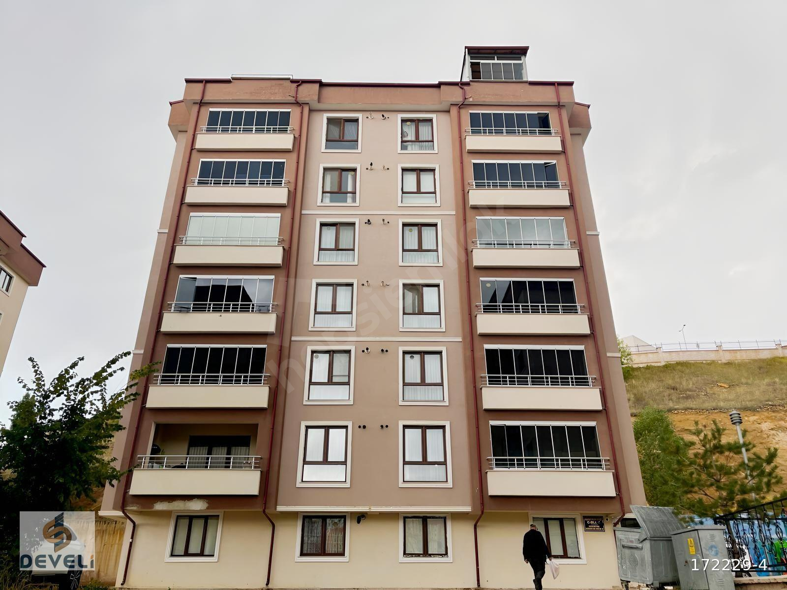 DEVELİ | FERAH EVLER SİTESİNDE 250 m² SATILIK DUBLEKS