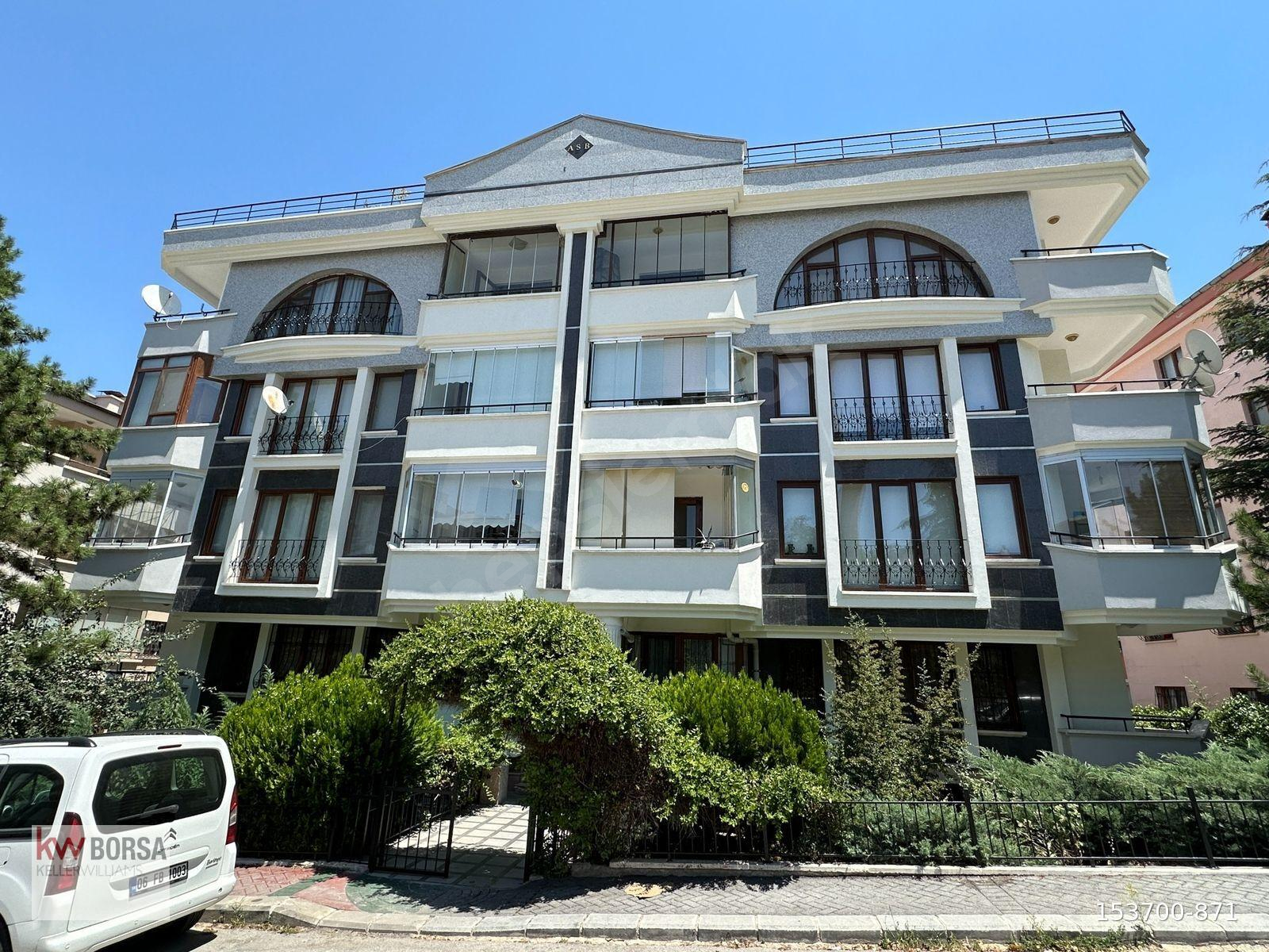 Kırkkonaklar 3+1 Kombili Asansörlü Ebeveyn Banyolu Kiralık