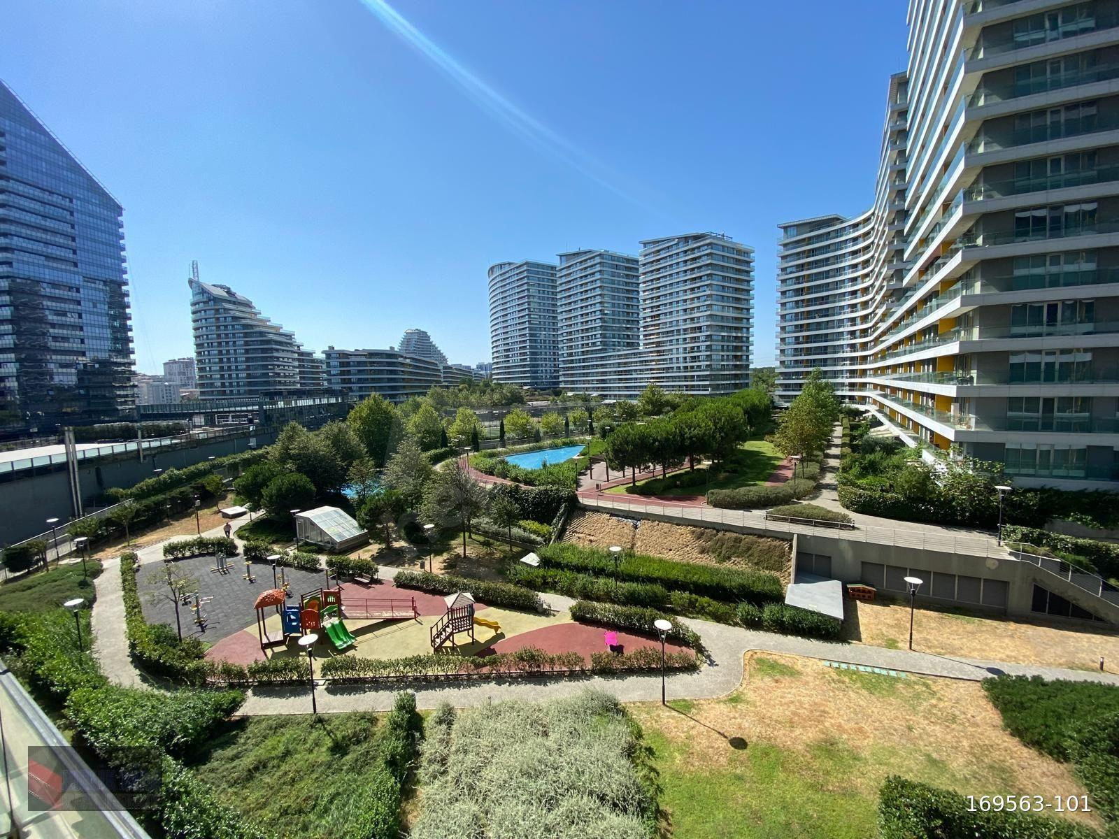 BATIŞEHİR HİRA'DAN SATILIK 2+1 PEYZAJ MANZARA