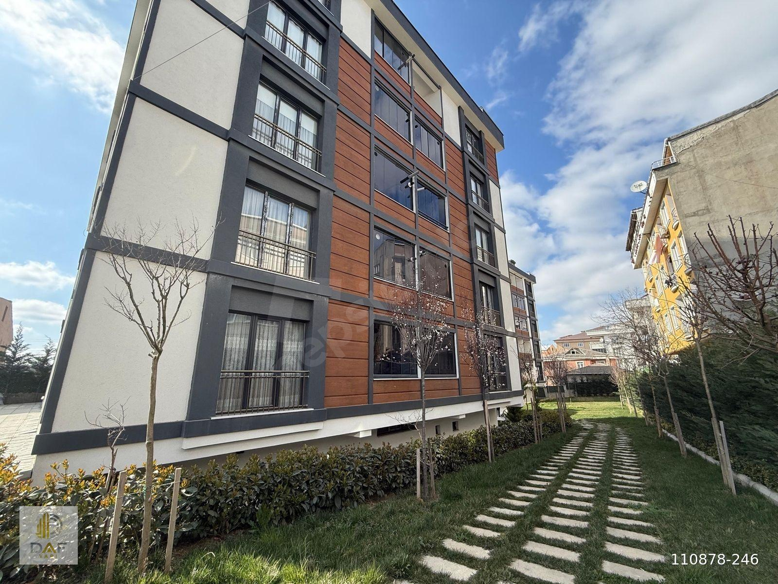 SİTE İÇİ KAPALI OTOPARKLI 4 ODA 2 SALON 2 MUTFAK TERASLI KİRALIK