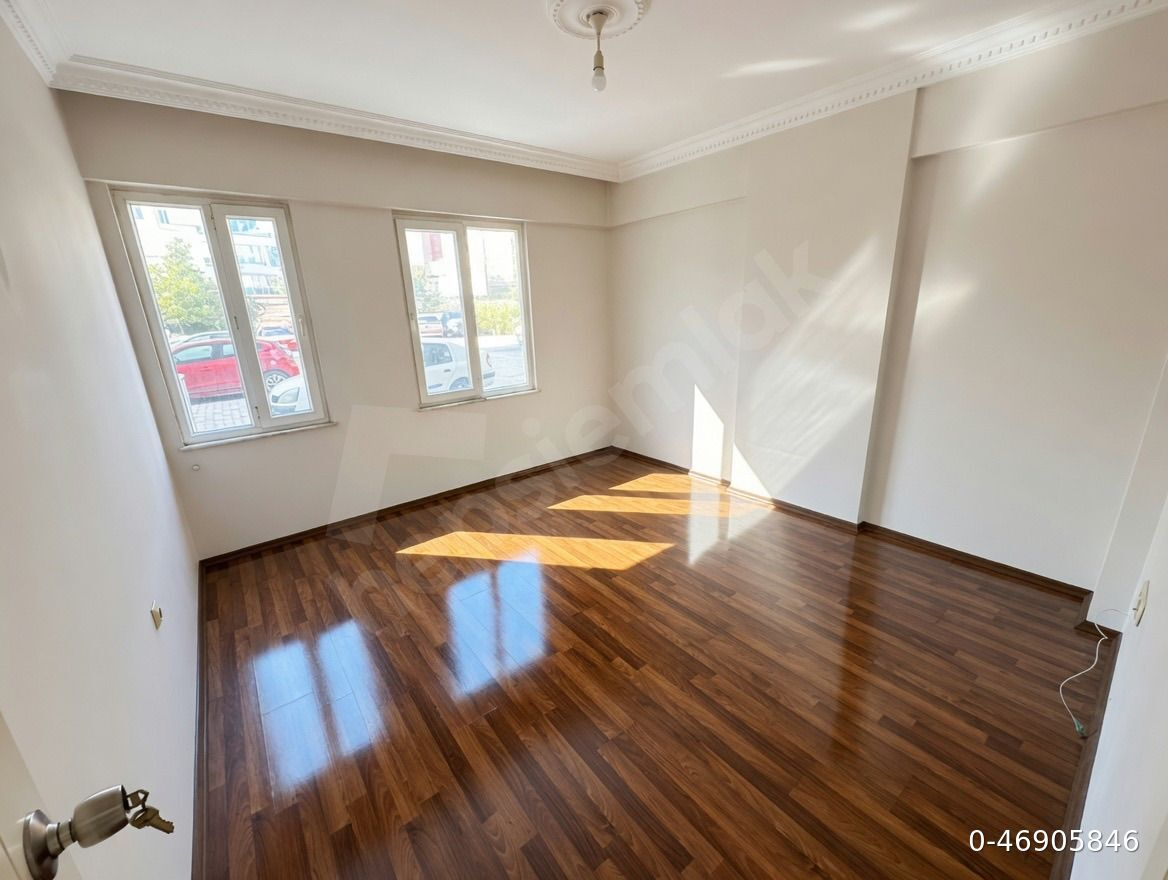 SAHİBİNDEN-GÜZELOBA-ÖRNEKKÖY-HAVUZLU SİTEDE-BOŞ-SATILIK DAİRE